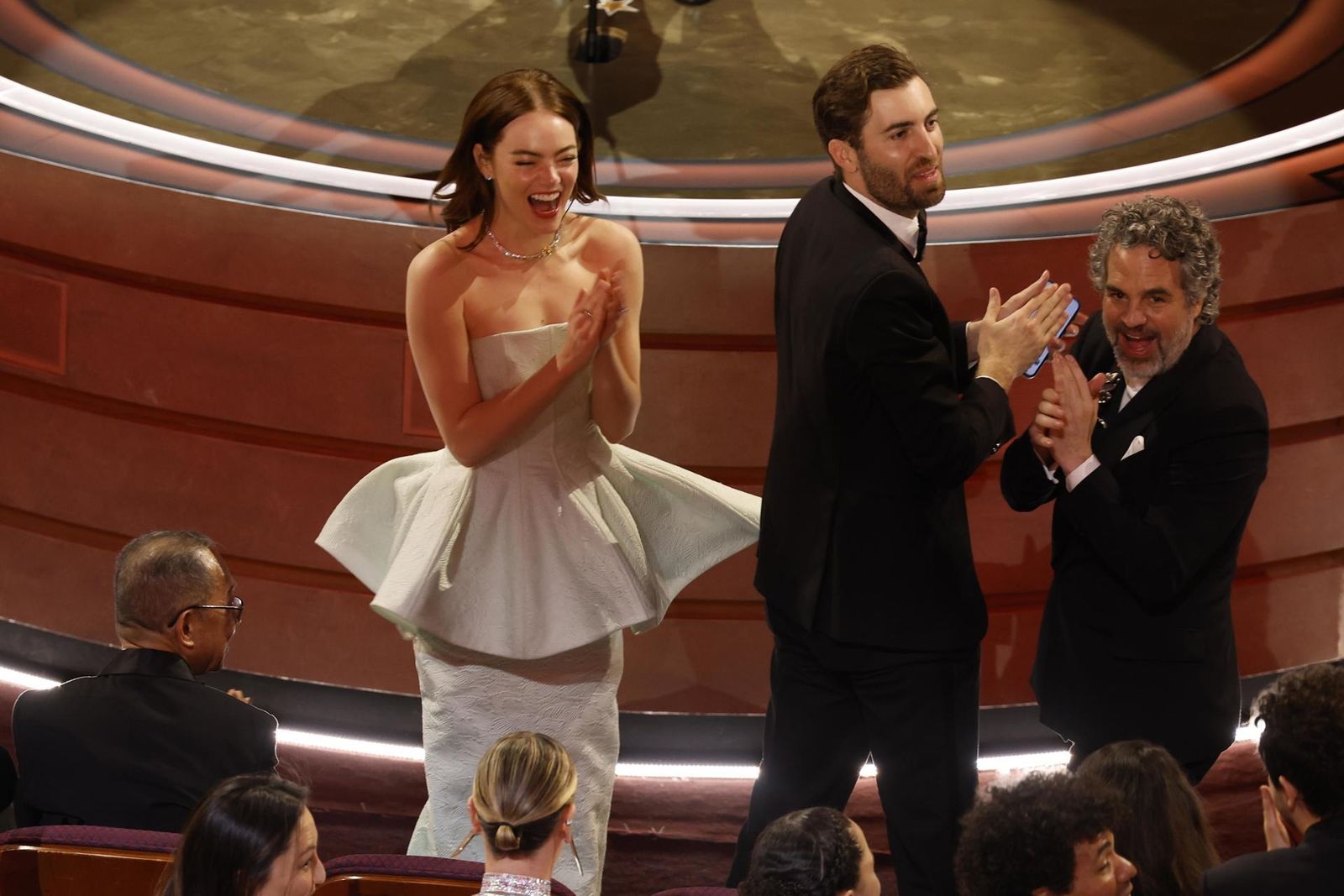 Emma Stone reacciona al anuncio de que ha ganado el Oscar a Mejor Actriz 2024