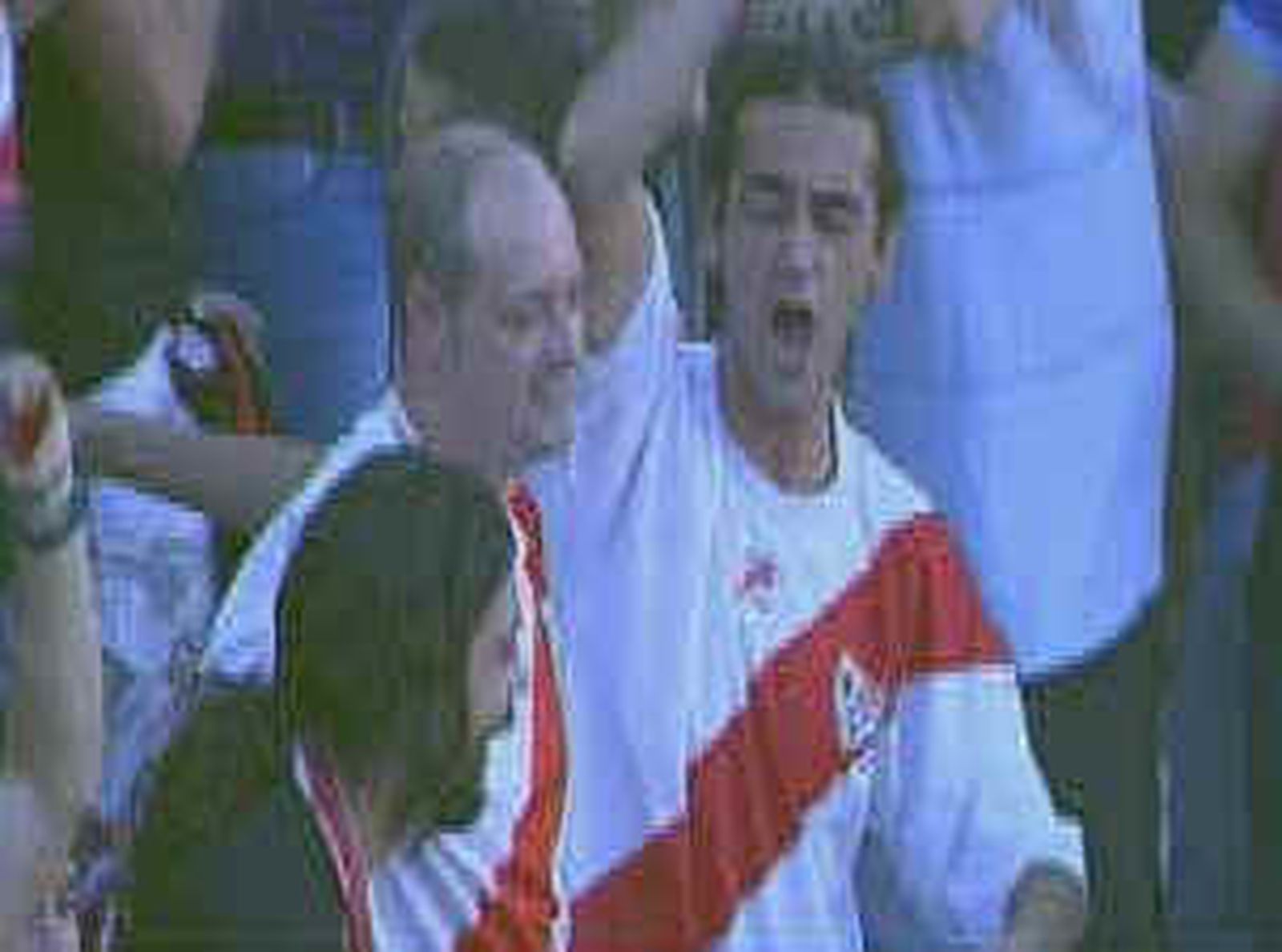 El Rayo sigue firme