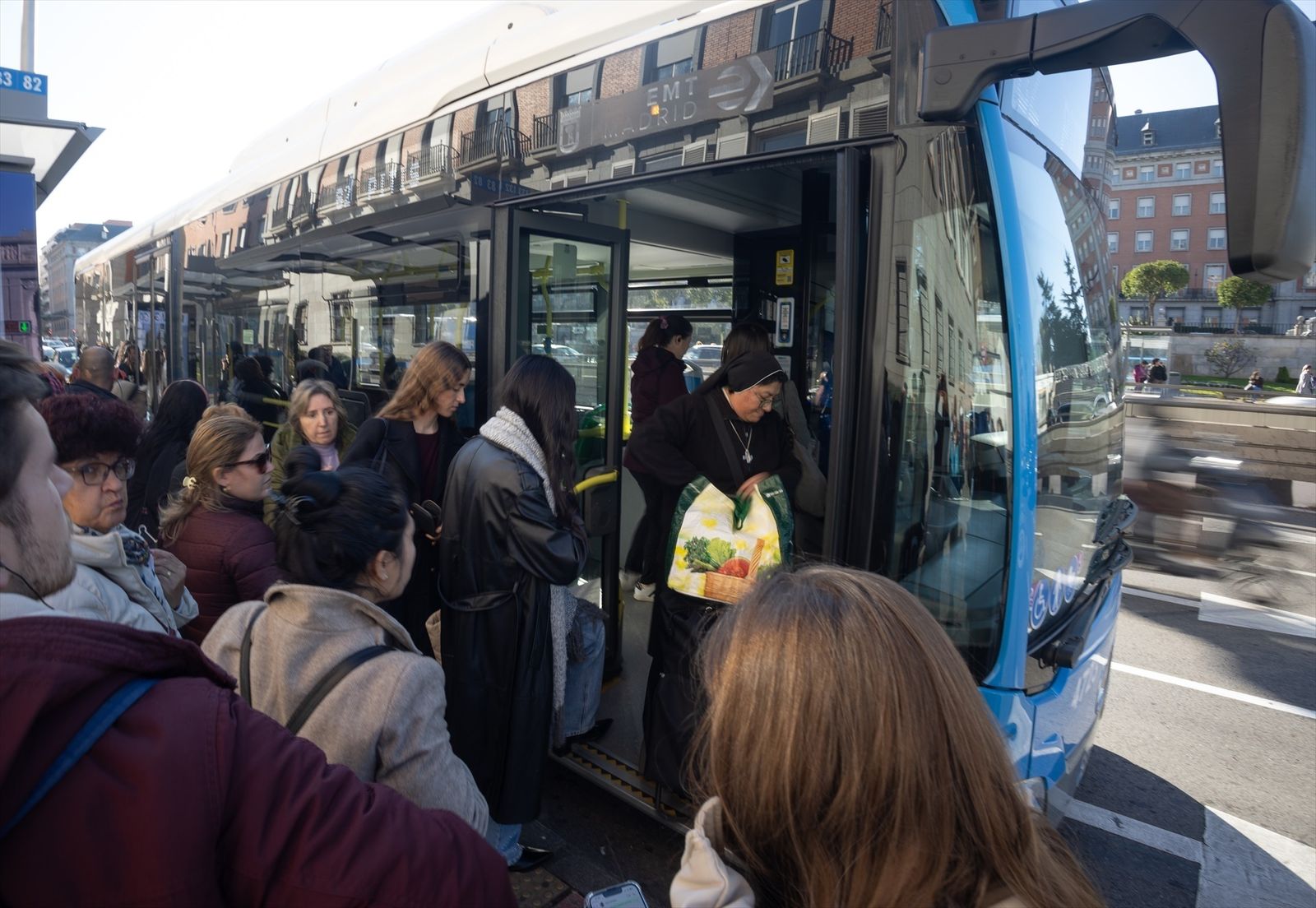 Los autobuses de la EMT gratis miércoles y jueves