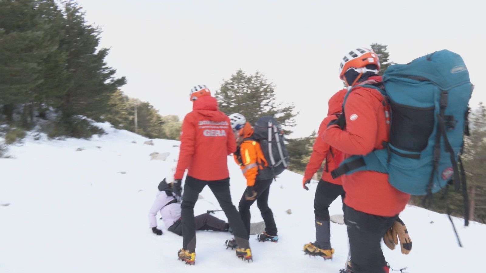 Así trabaja el equipo sanitario del GERA en los rescates en la sierra madrileña