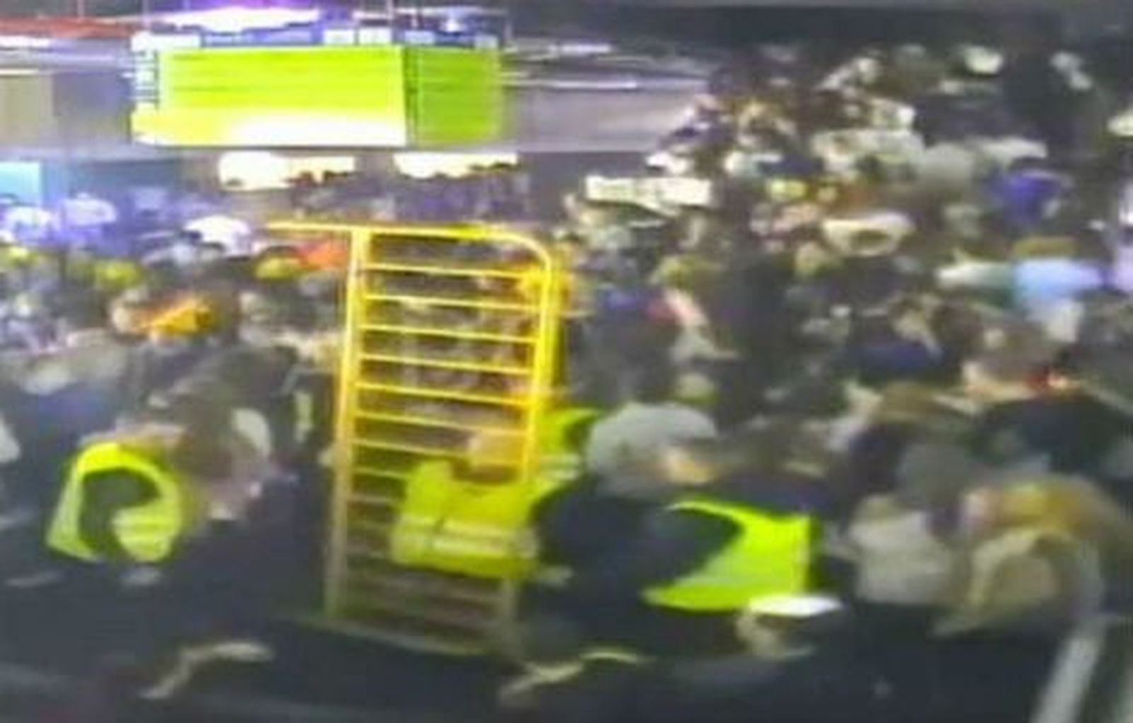 Seguriber asegura que el operario de las cámaras no vio avalanchas en el Arena