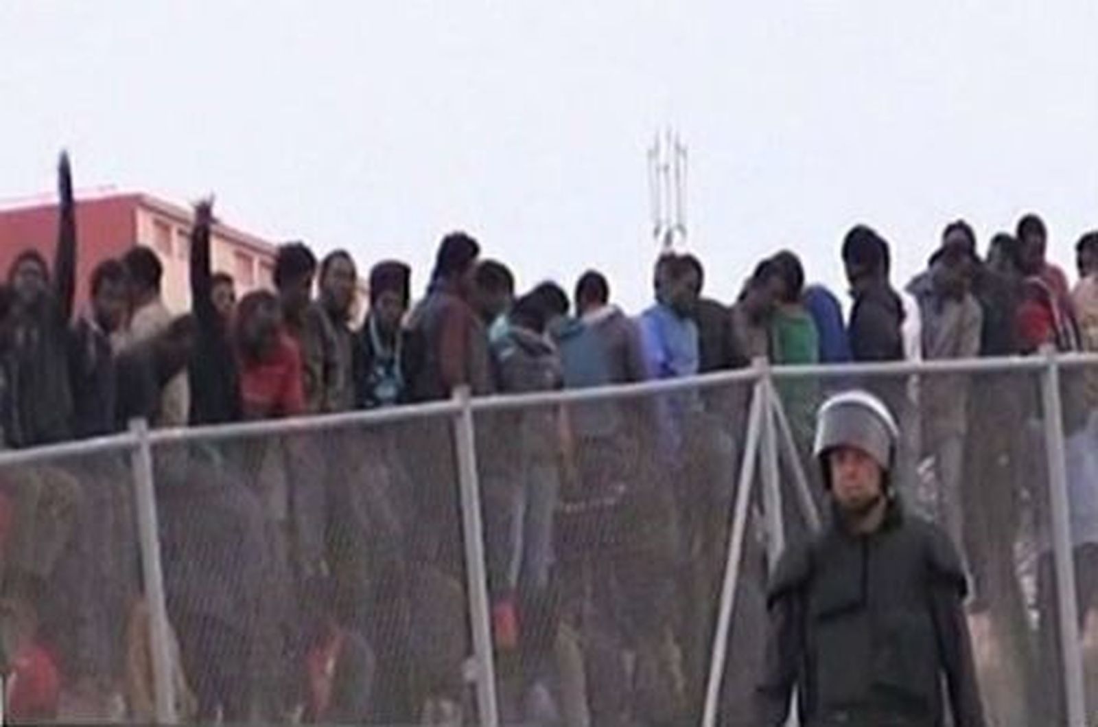 El delegado en Melilla: "La desesperación no es excusa para entrar con la fuerza"