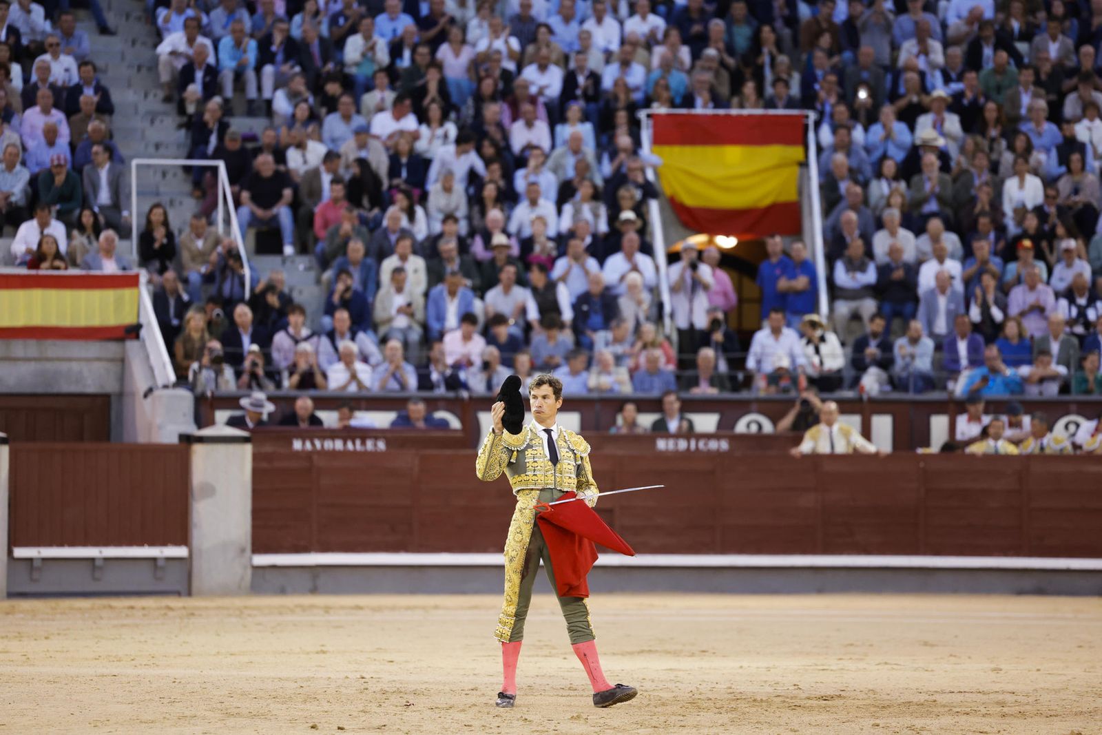 El diestro Daniel Luque durante la corrida de la Feria de San Isidro