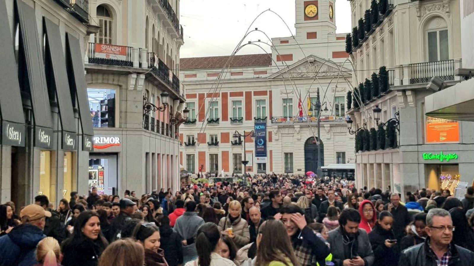 Madrid, abarrotado en el último día del Puente de la Constitución