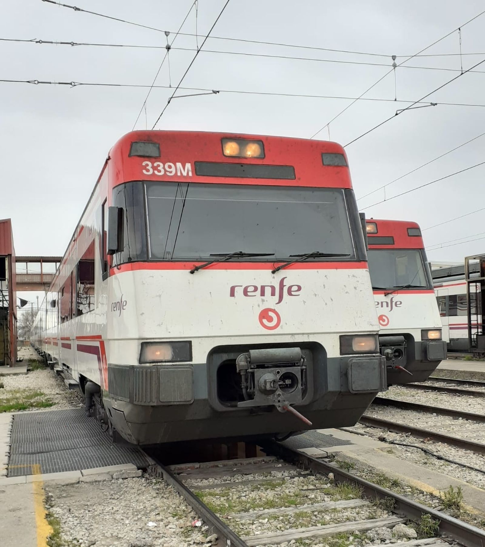 Varios trenes de Cercanías Madrid