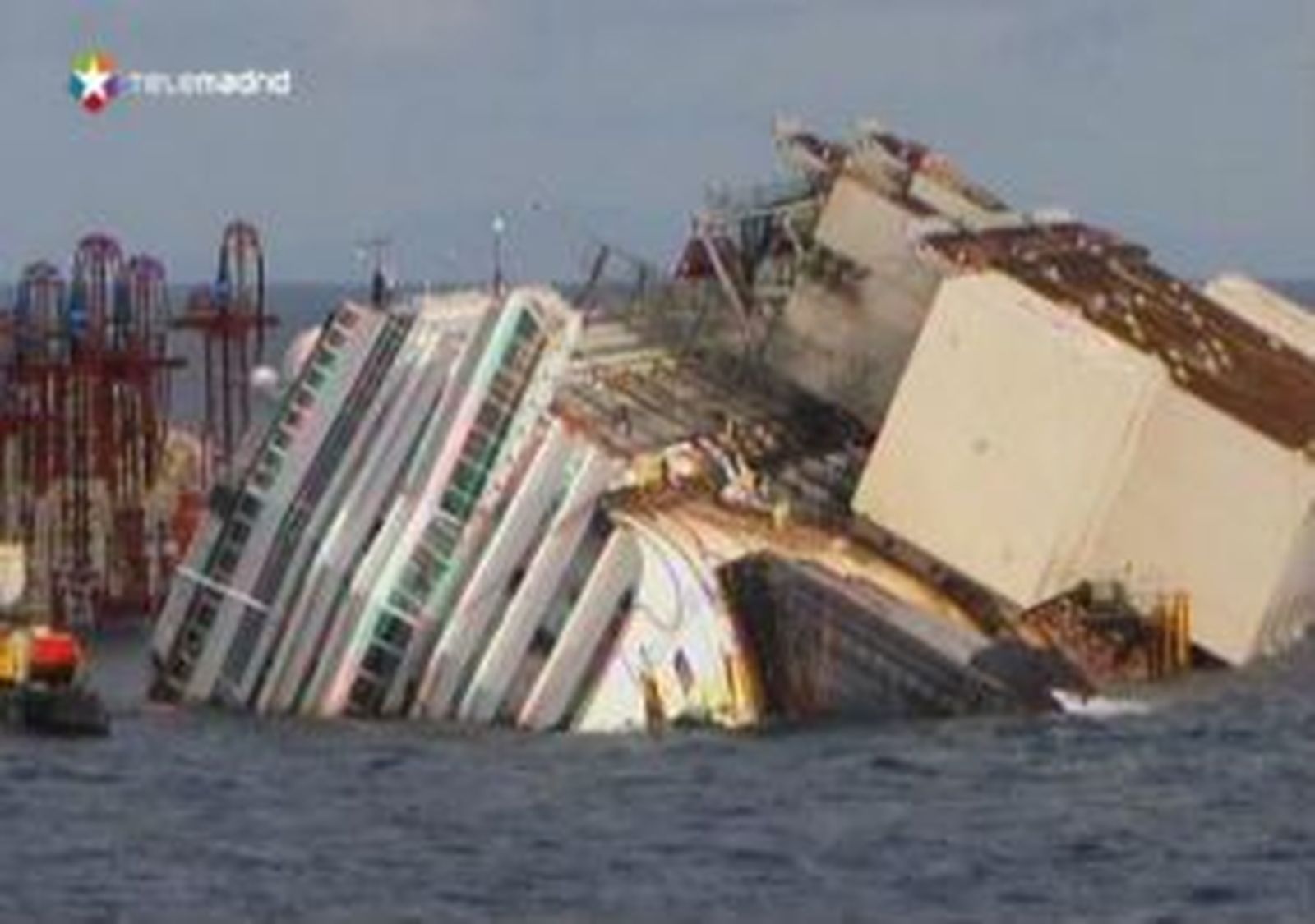 El Costa Concordia volverá a salir a flote en una operación sin precedentes