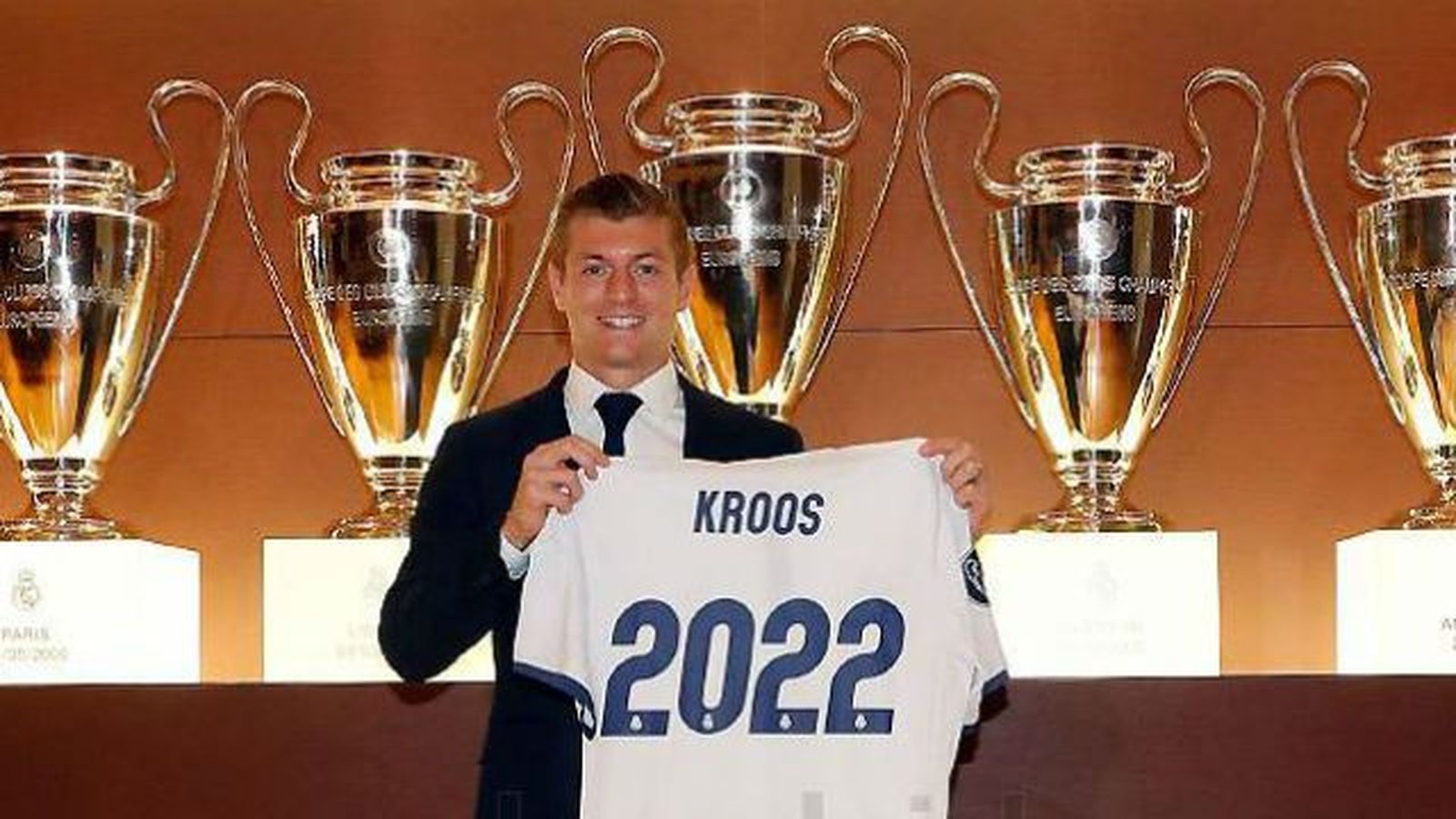 Kroos: "No pensé en otra cosa que no fuese seguir en el Real Madrid"