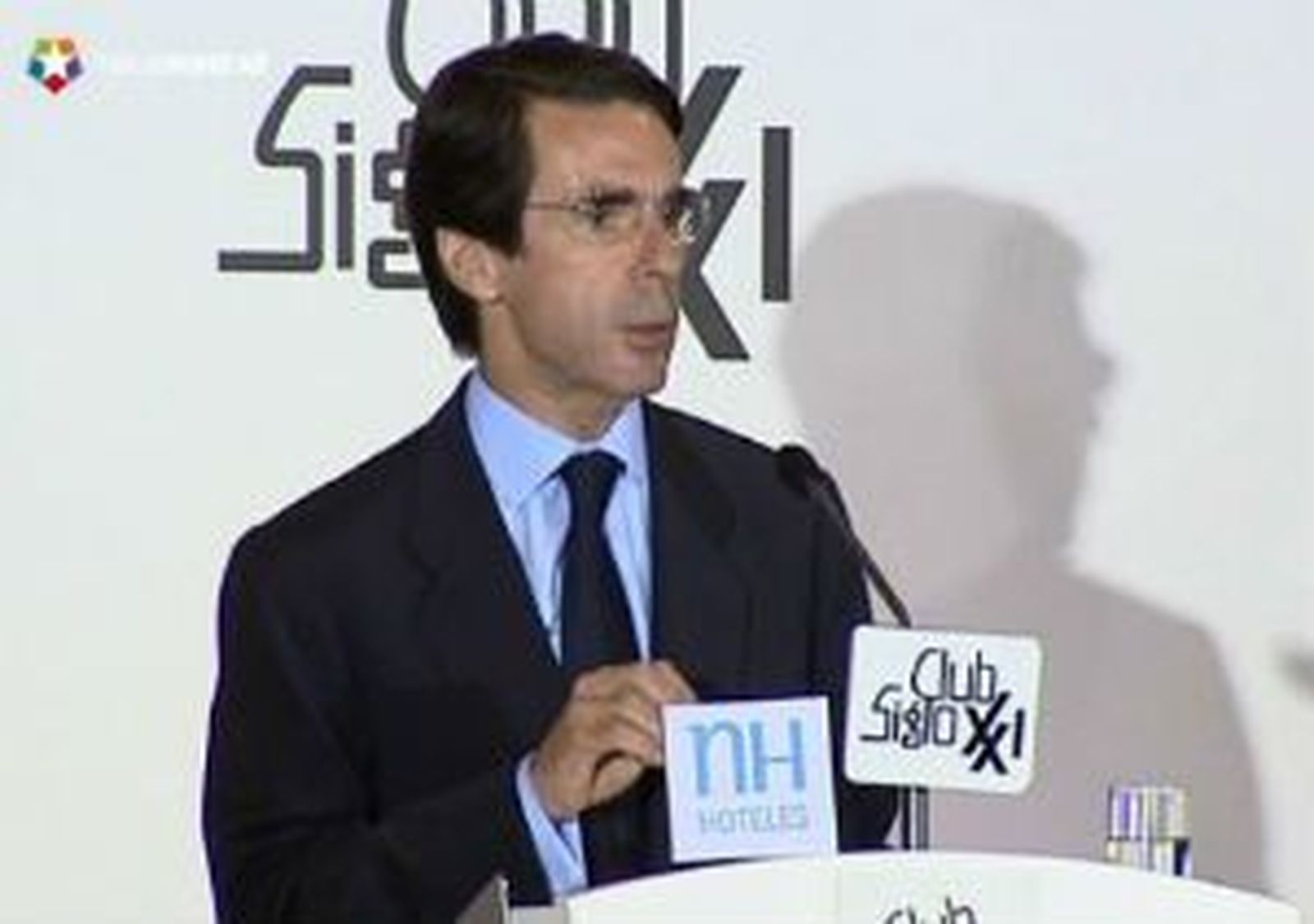 El Gobierno defiende que ya está llevando a cabo las reformas planteadas por Aznar