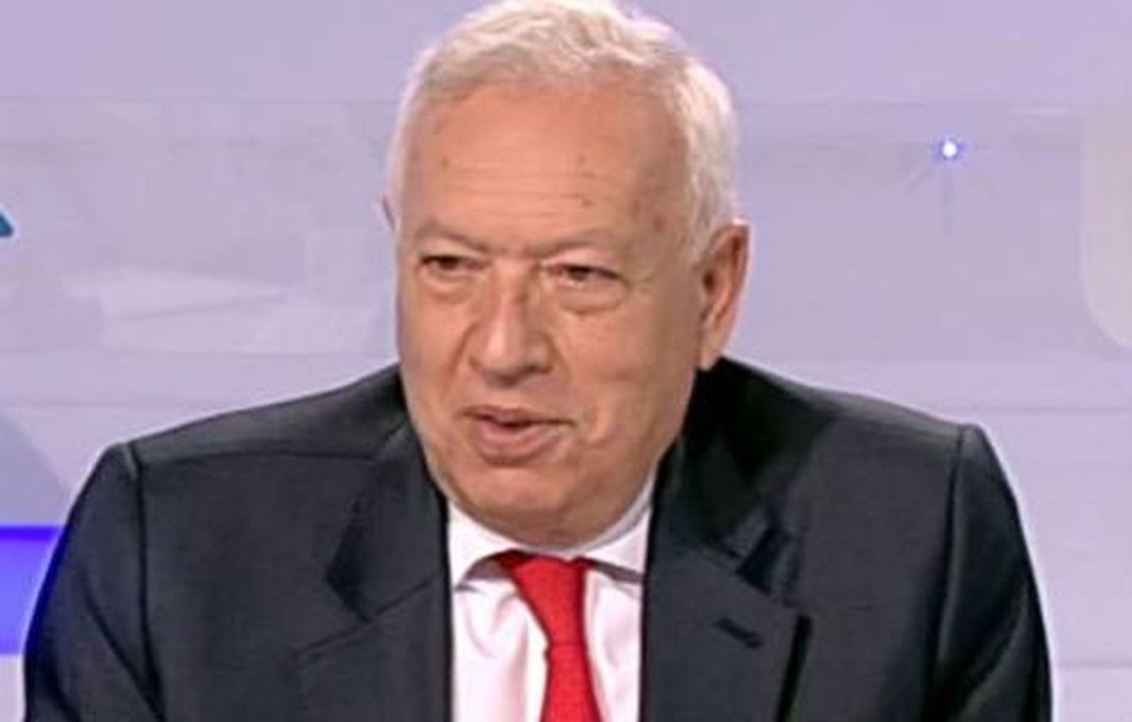 Margallo no se disculpará con Bolivia: "Nos dijeron que Snowden estaba dentro"