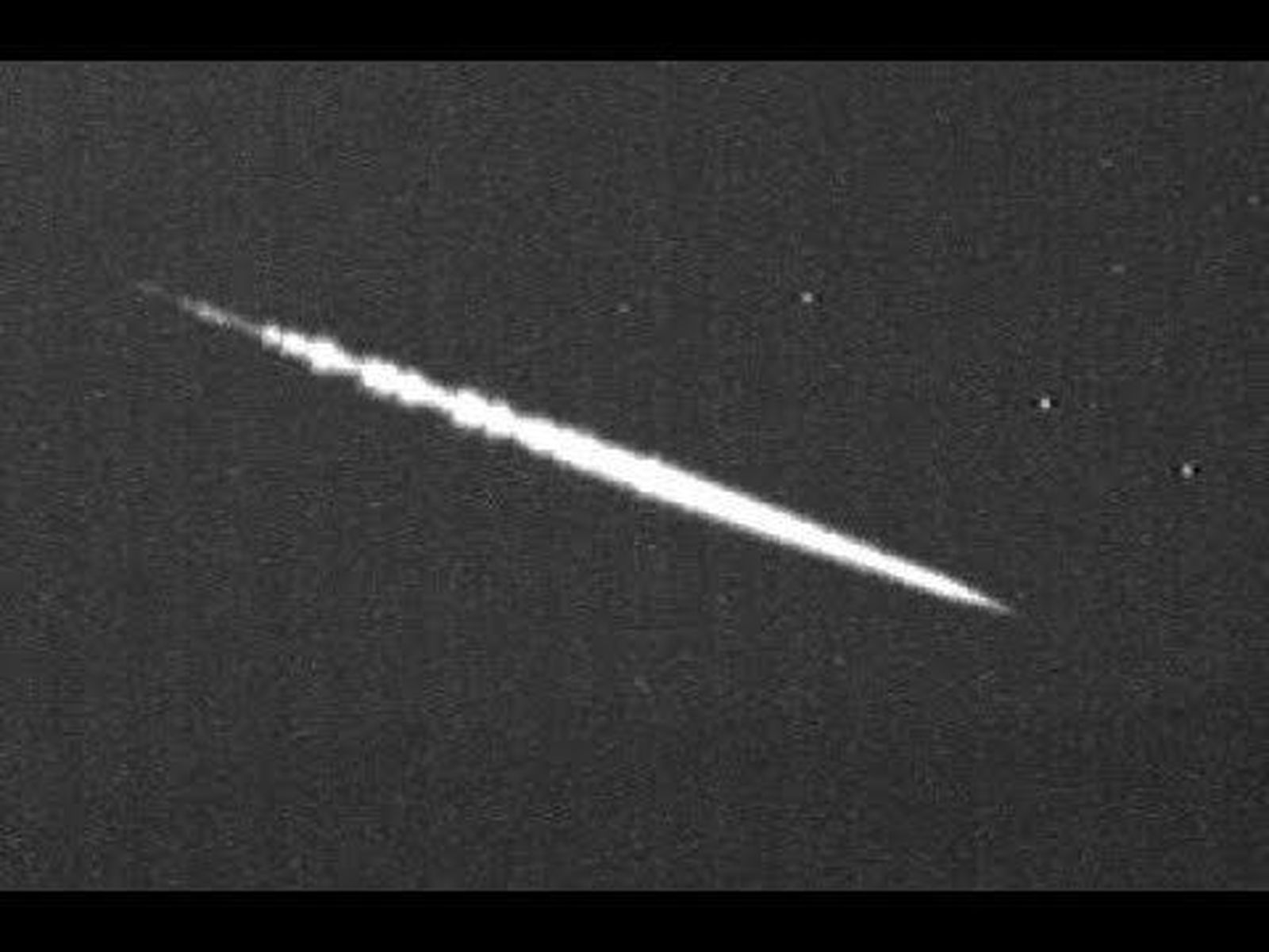 Una espectacular bola de fuego sobrevuela el Golfo de Cádiz a 69.000 km/hora