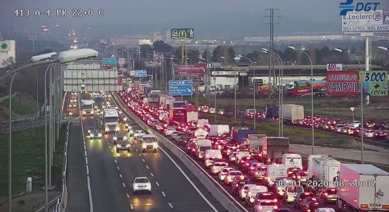 Jueves complicado en Madrid con retenciones por dos alcances en la A-4 y la A-5