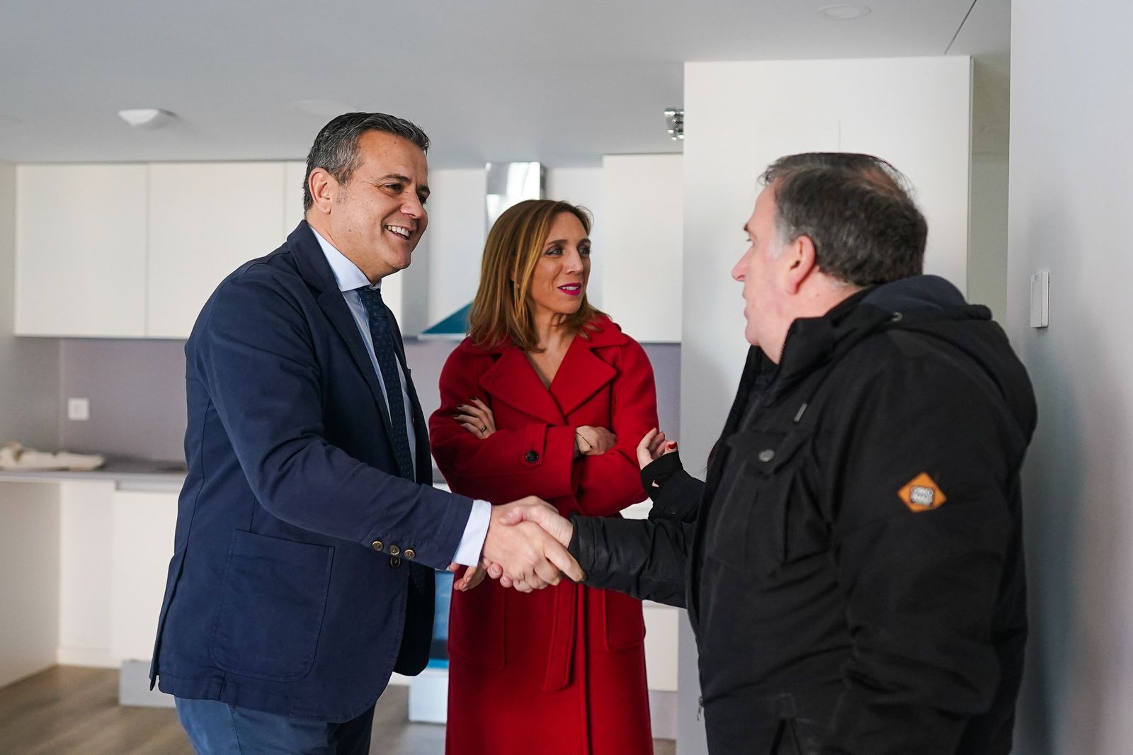 Entregadas las llaves de las primeras viviendas en alquiler en Alcorcón del Plan Vive
