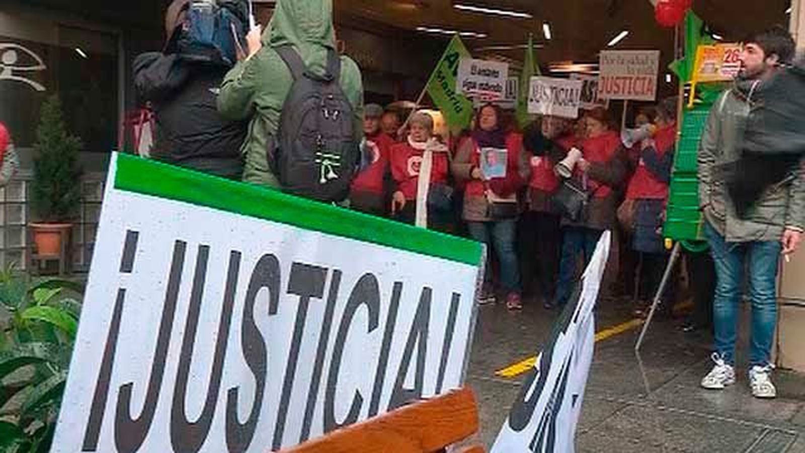 Afectados por el amianto piden 900.000 euros a Uralita de Getafe