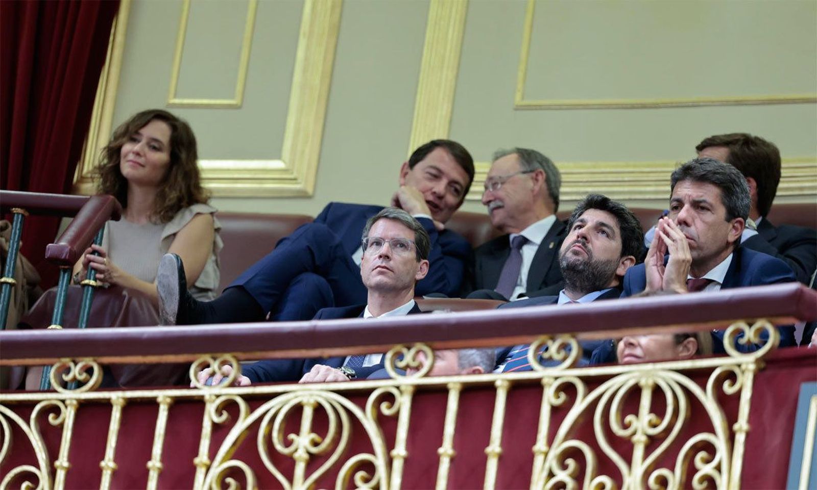 Hasta 11 barones territoriales del PP arropan a Feijoo en el Congreso
