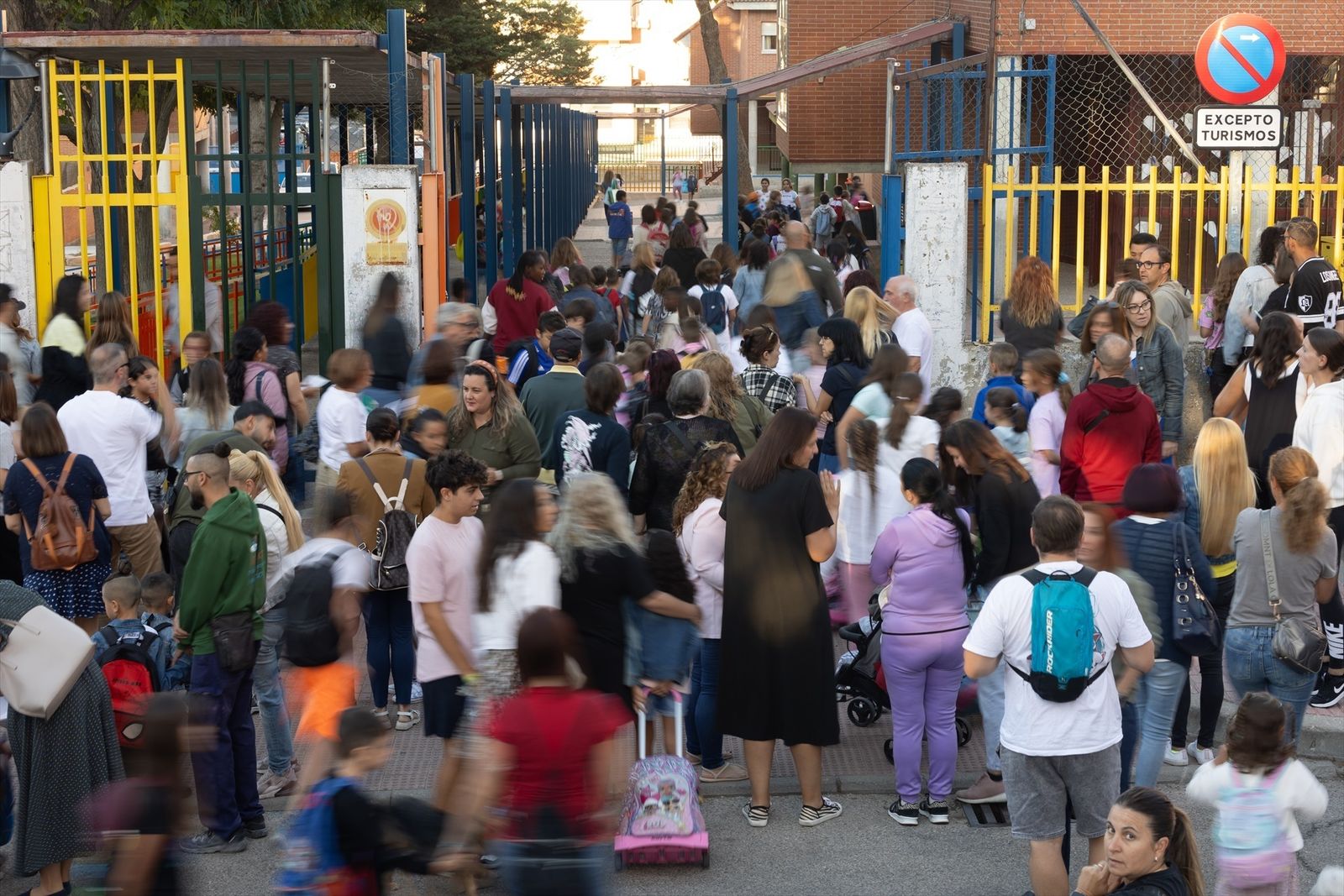 Familiares el primer día del curso escolar