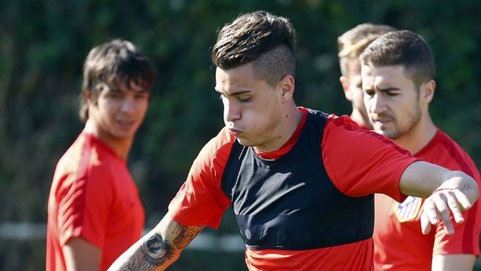 Carrasco y Siqueira regresan a la convocatoria contra el Benfica