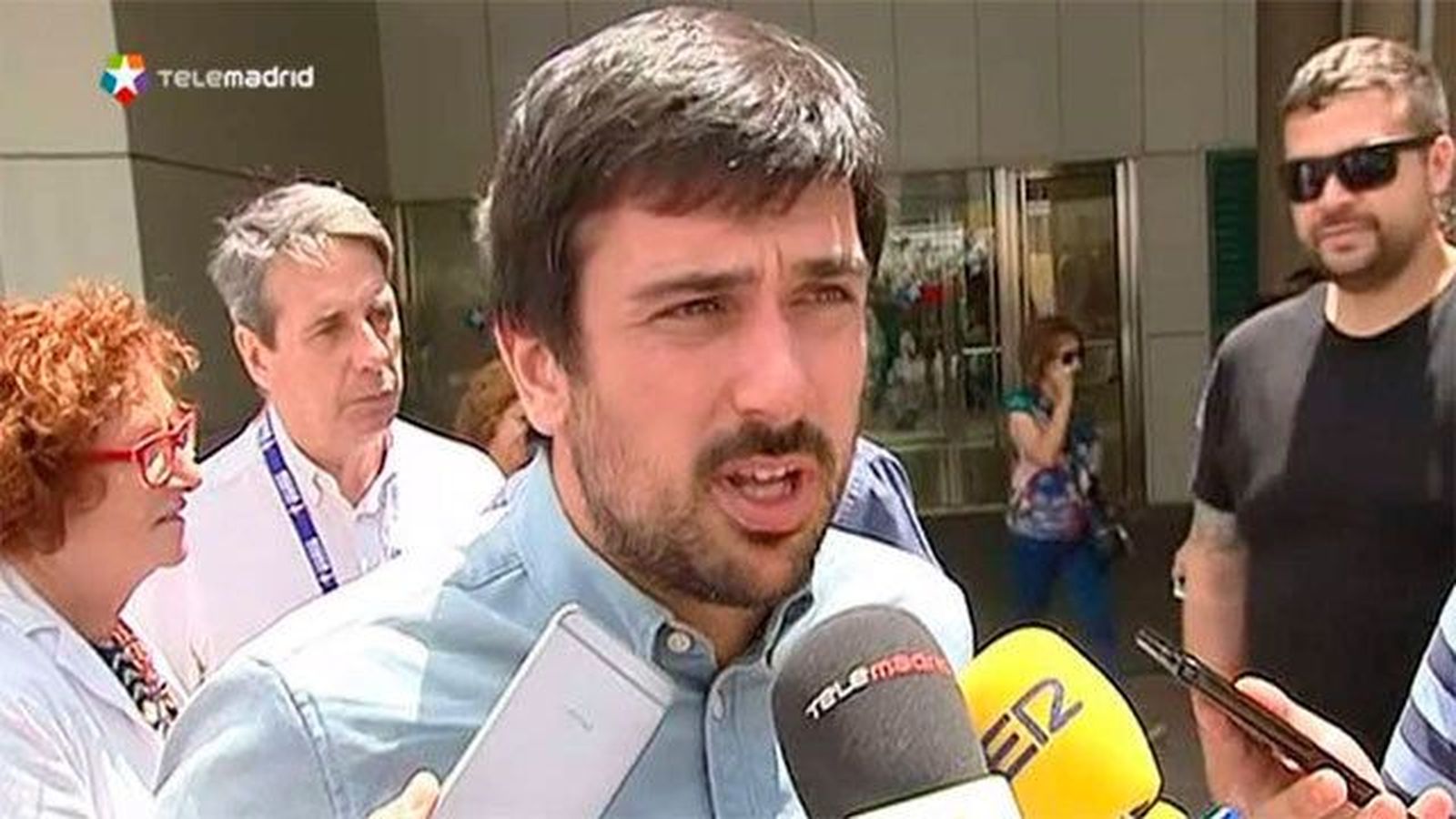 Espinar denuncia un "plan sistemático" para implantar la sanidad privada
