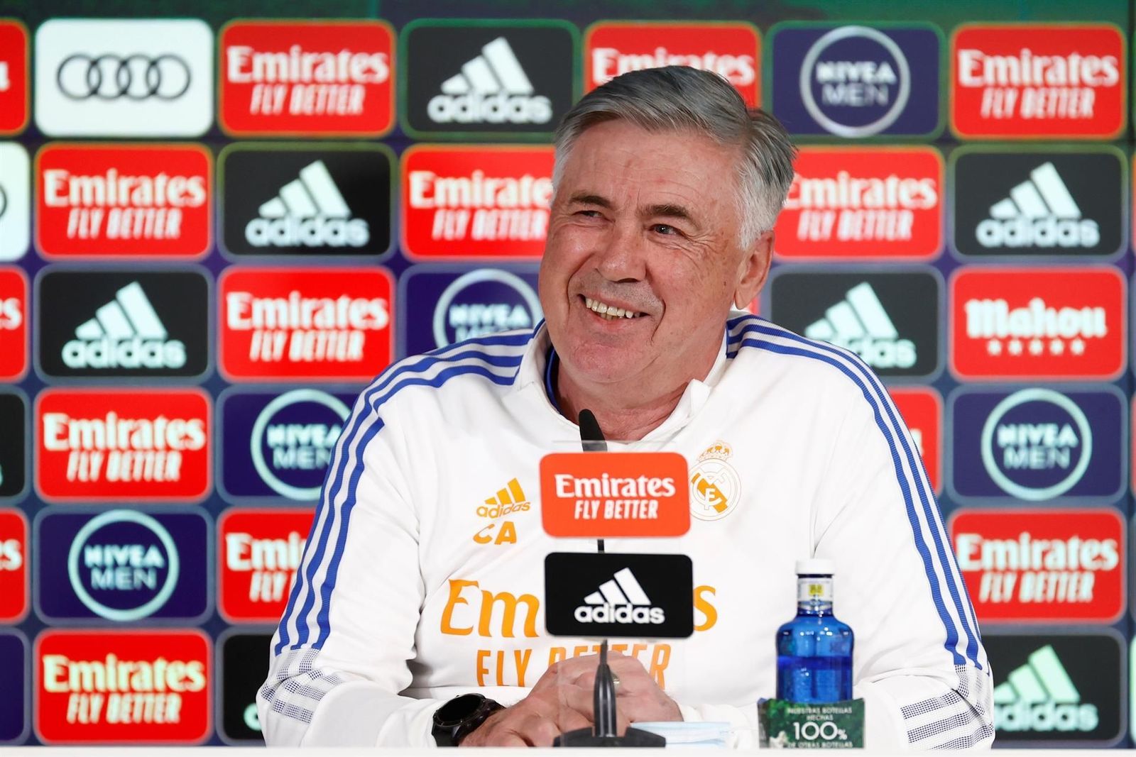 Ancelotti, centenario liguero con el Real Madrid en el duro duelo ante el Villarreal