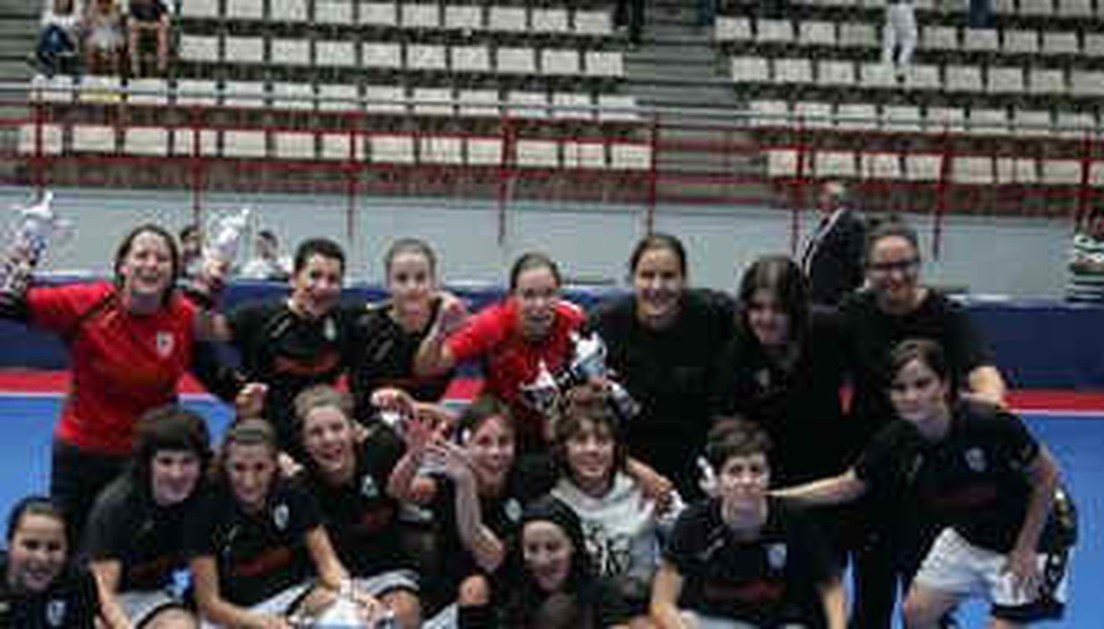 El Ponte Ourense se proclama campeón de la Supercopa de España Femenina ante el Móstoles