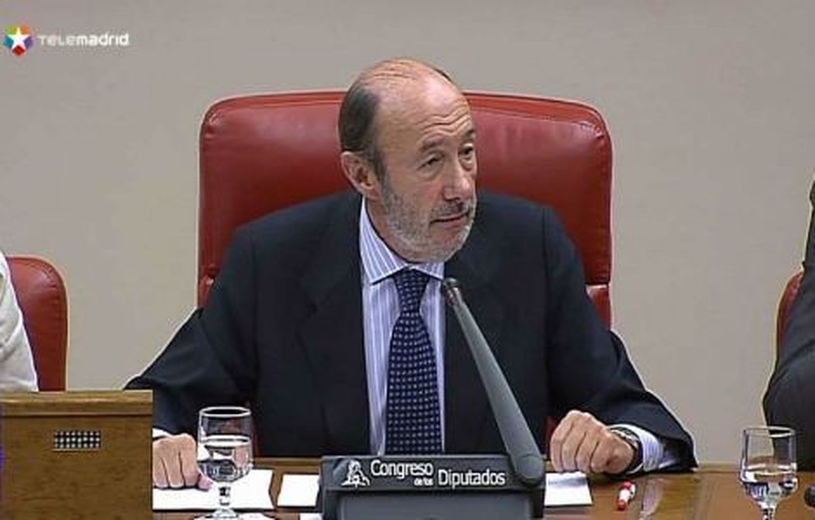 Rubalcaba apuesta por una oposición 'más intensa' y Santamaría por pactos contra la corrupción