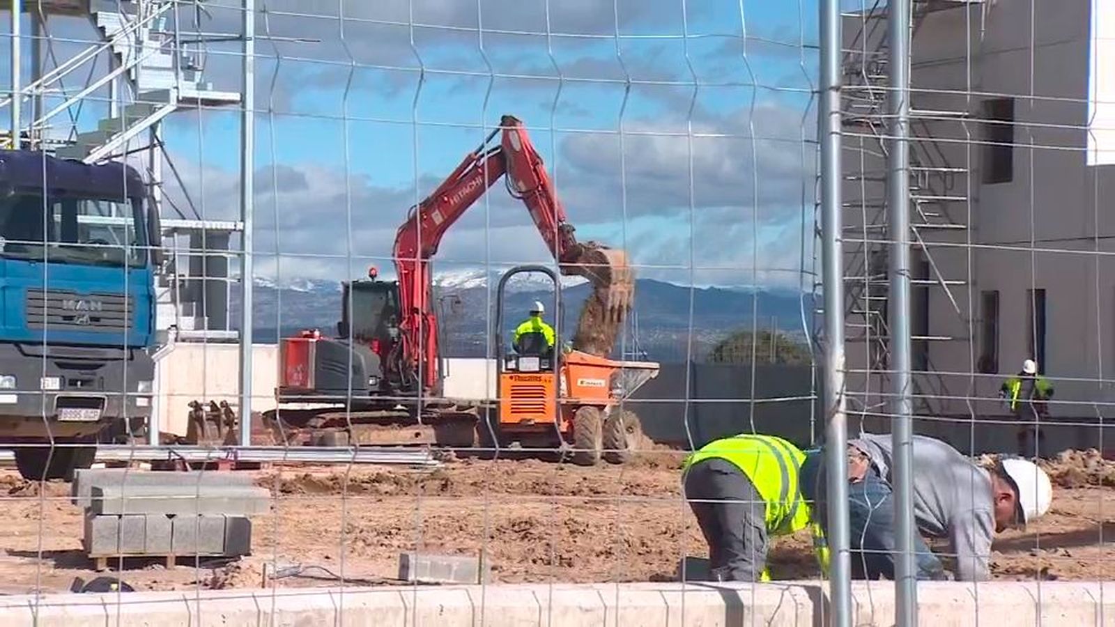 La Comunidad de Madrid construirá cinco nuevos parques de bomberos