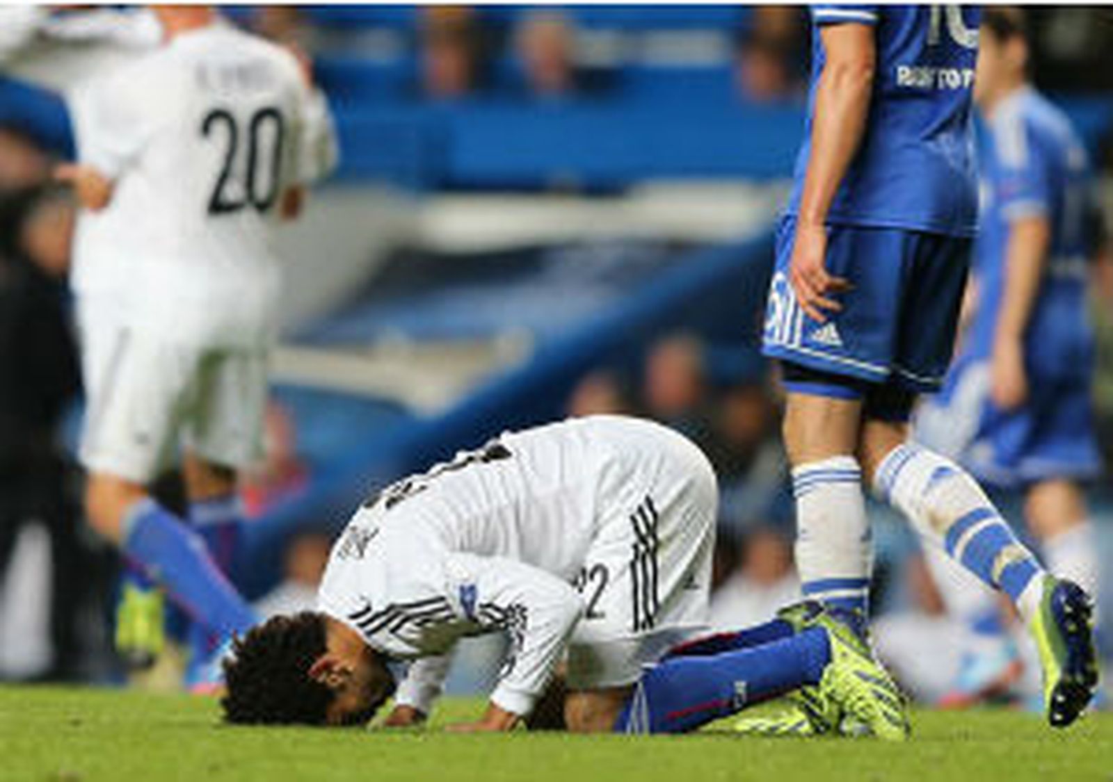 Chelsea se la pega con el Basilea