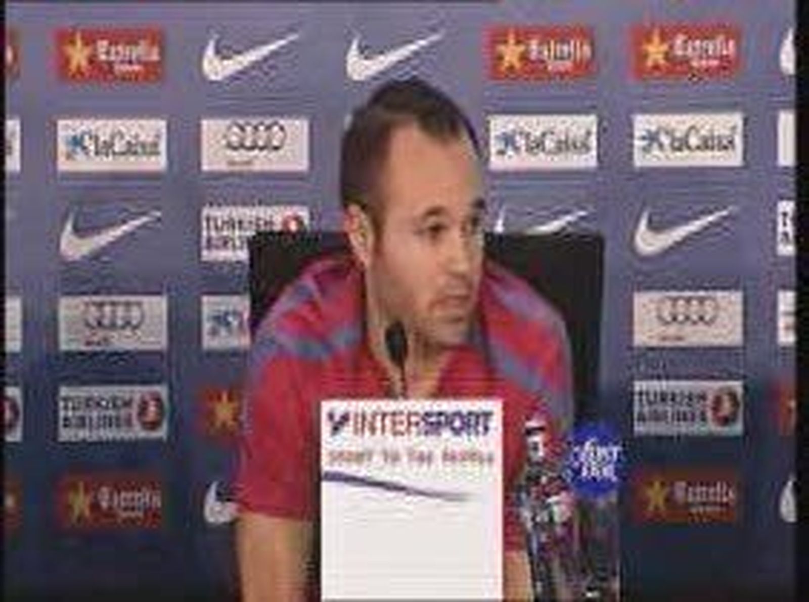 Iniesta_20101119V0.wmv