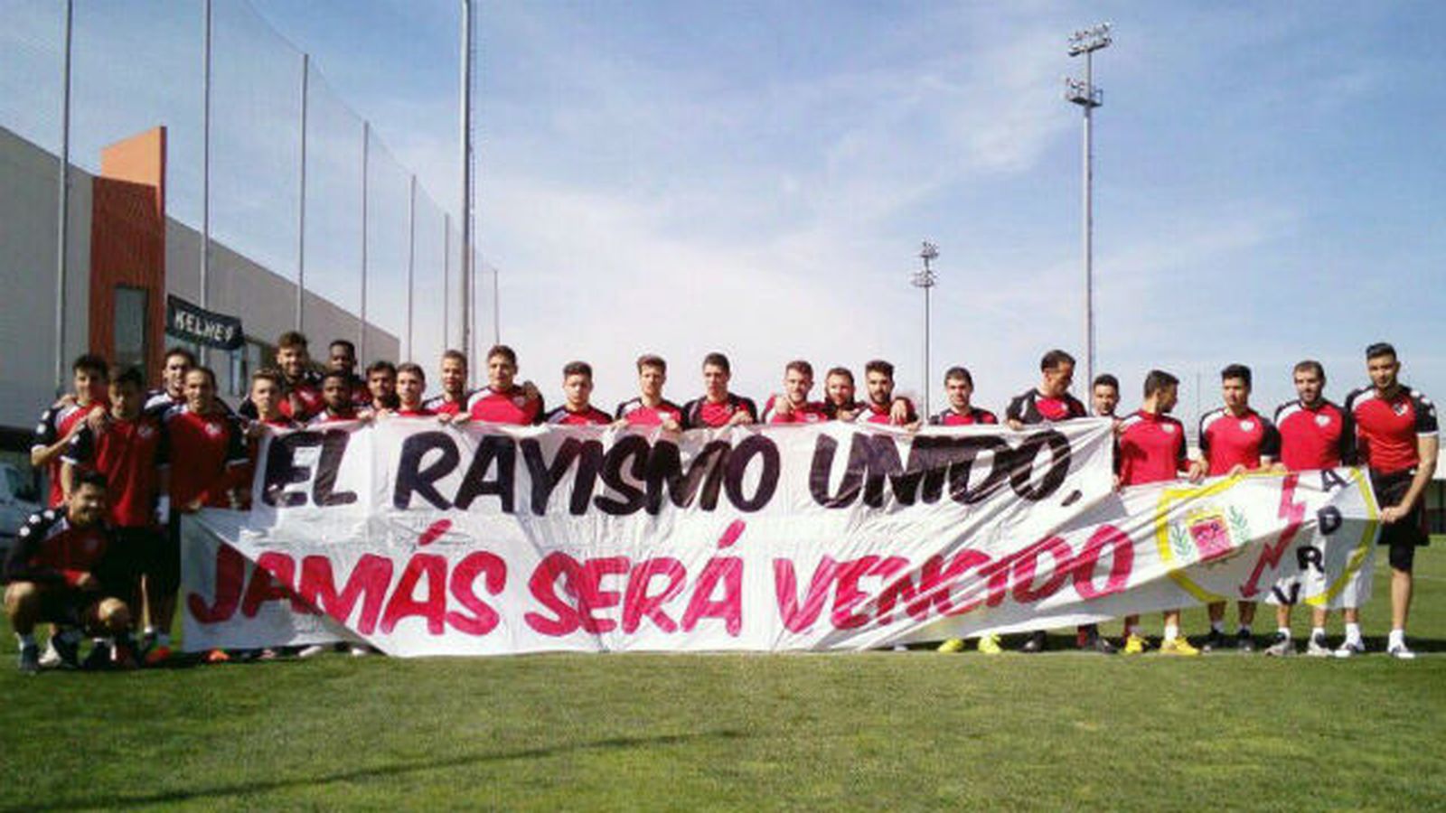 Pancarta del Rayo Vallecano