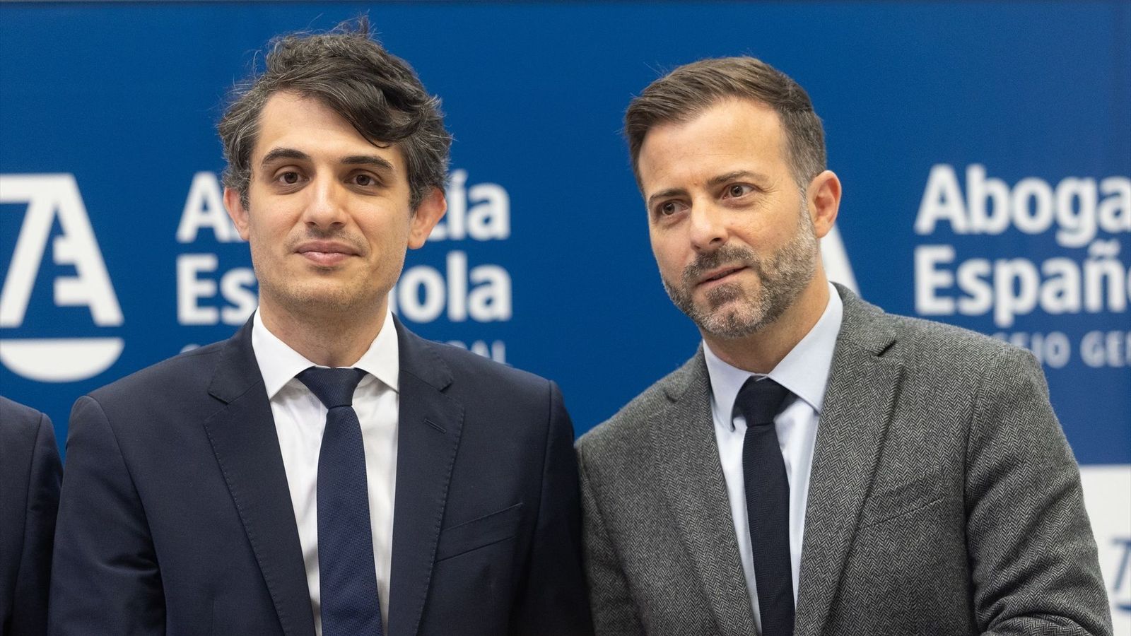 Los abogados de Gisèle Pelicot, premiados por su lucha contra la violencia sexual: "La vergüenza tiene que cambiar de bando"