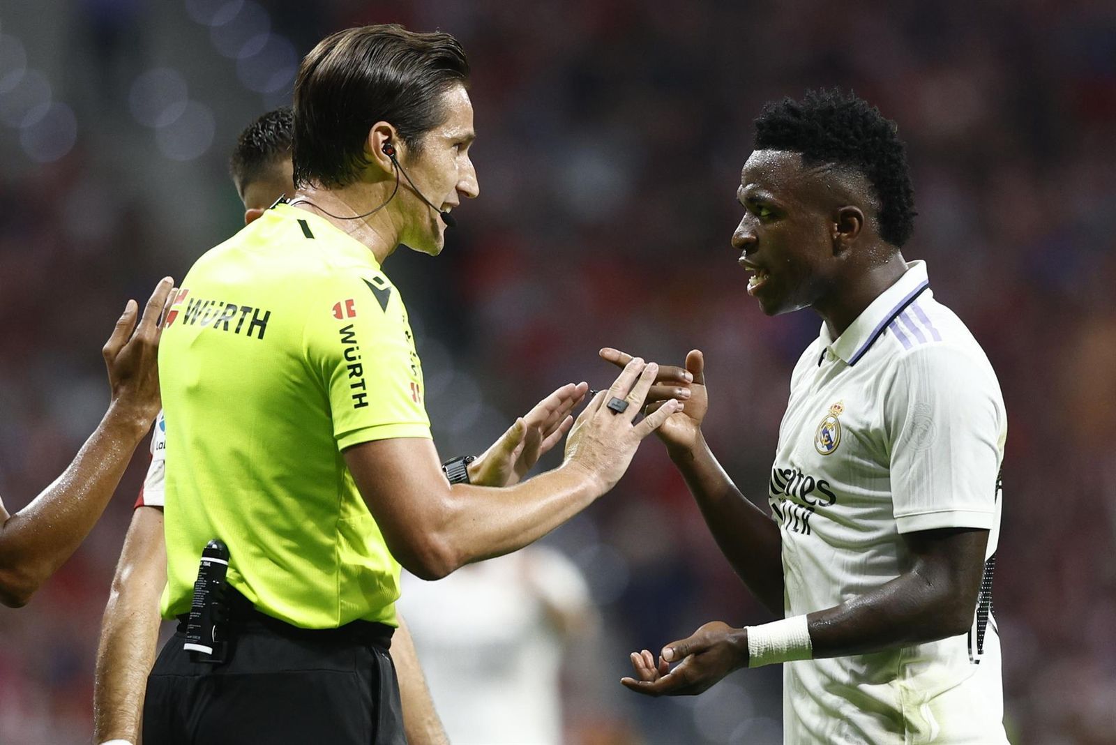 Insultos racistas a la afición del Atlético