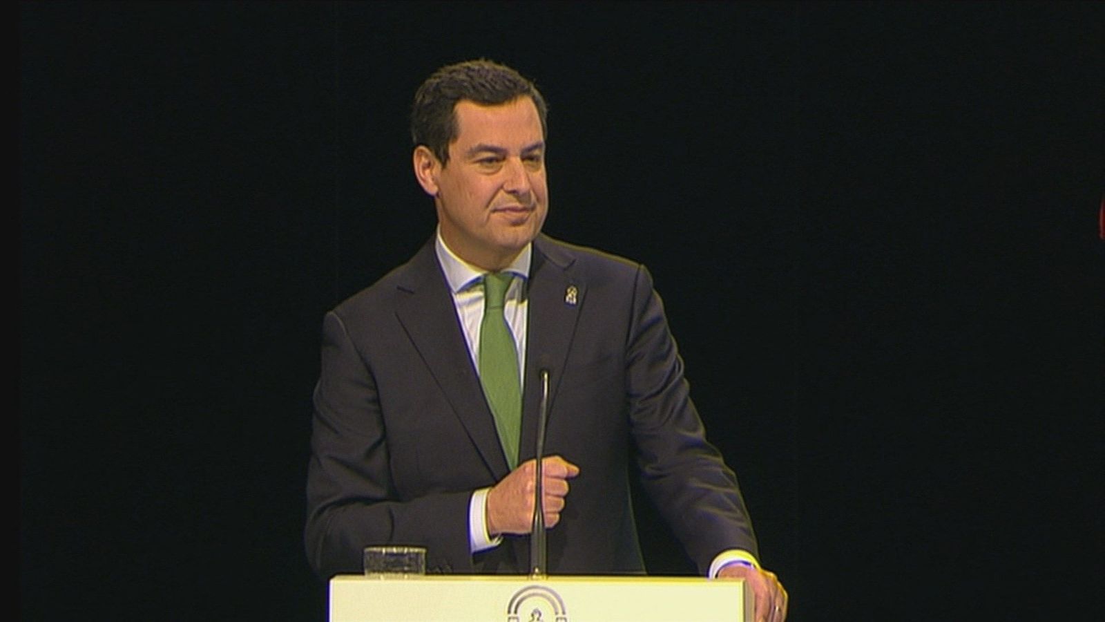 Moreno Bonilla deja un recado a Susana Díaz en el día de Andalucía