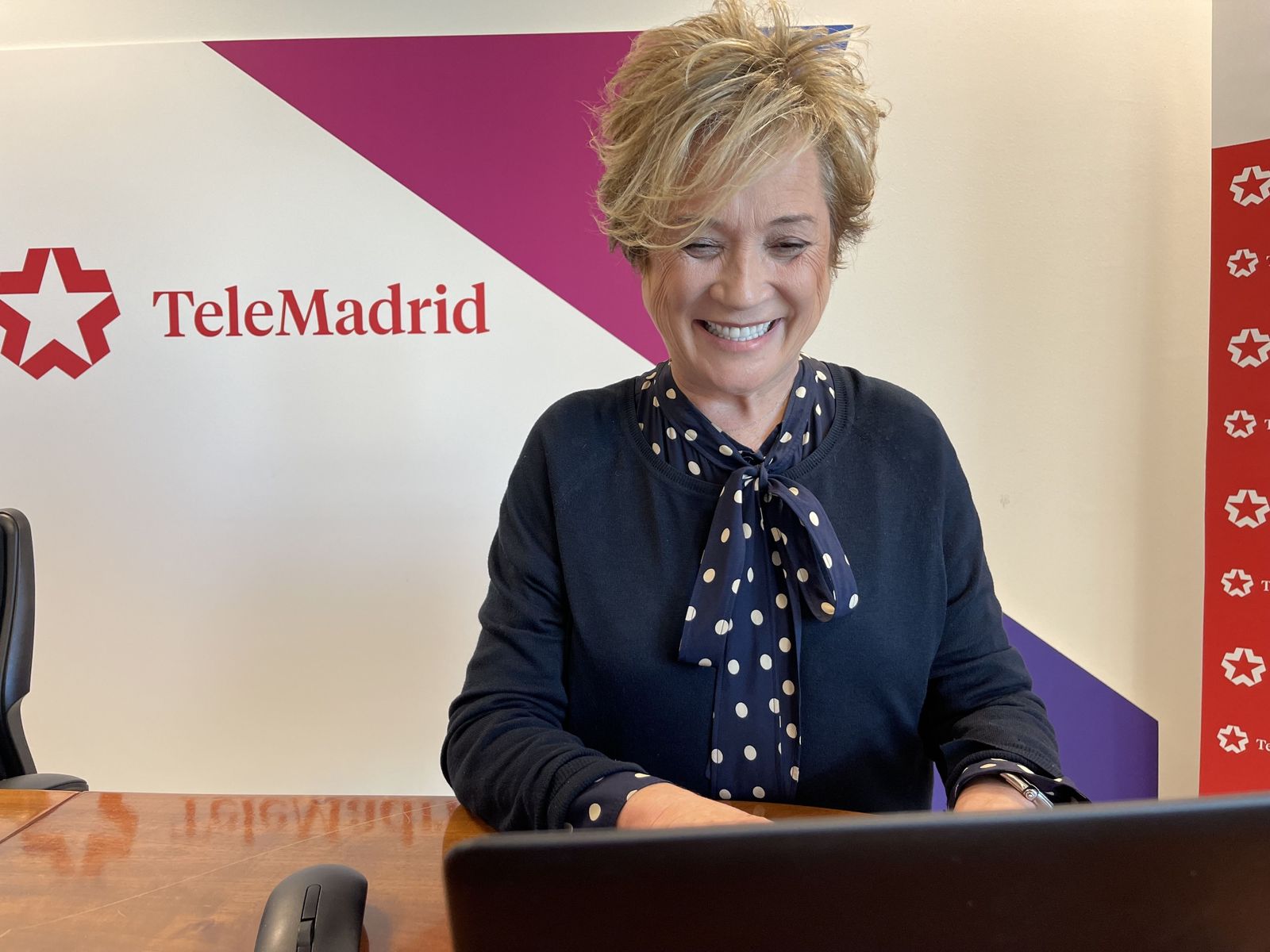 Inés Ballester responde a las preguntas de los espectadores