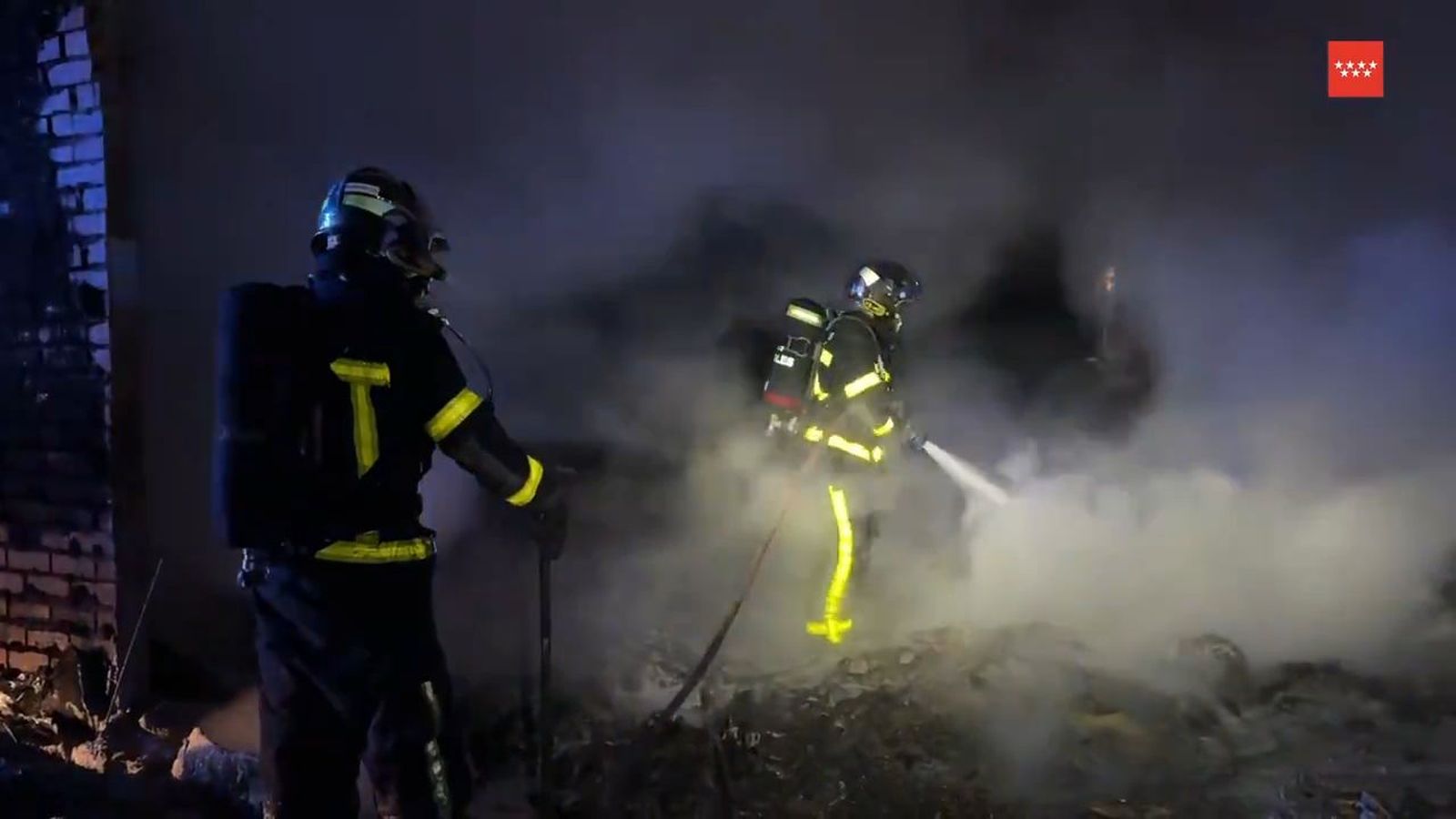 Incendio de chatarra en Arroyomolinos