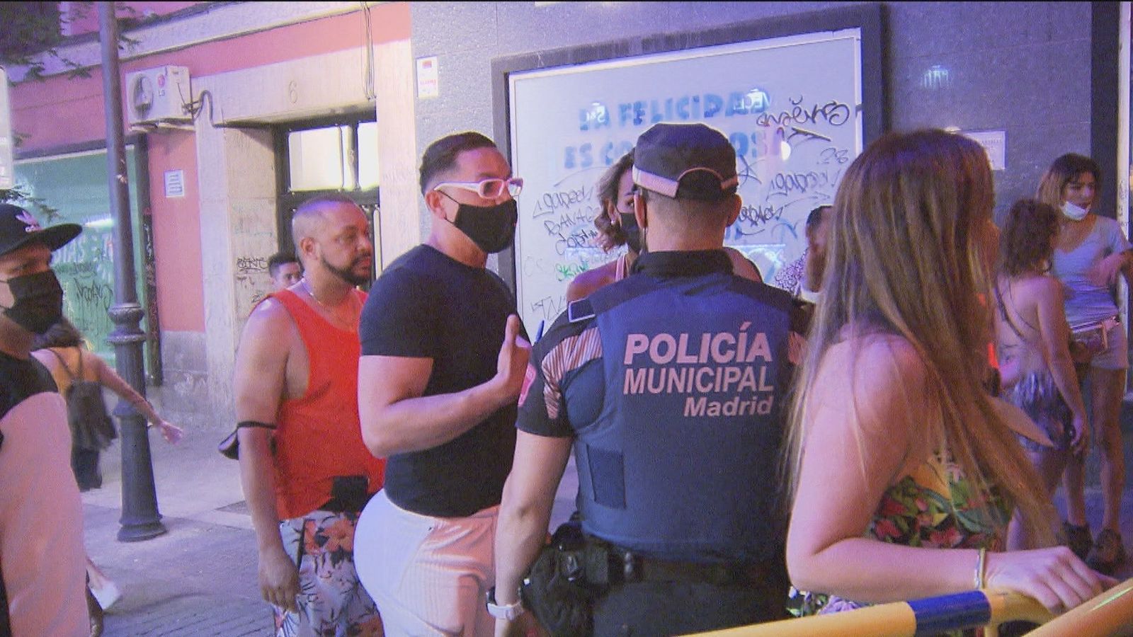 1.200 multas por botellón en Madrid el fin de semana de Orgullo