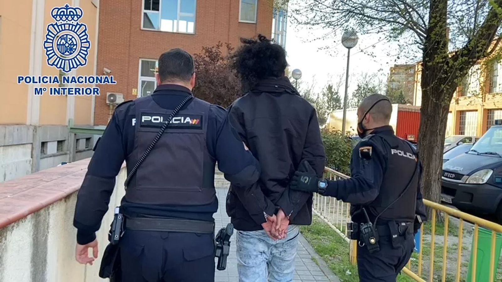 Señalan a Trinitarios como agresores de un menor para robarle en la zona de La Vaguada