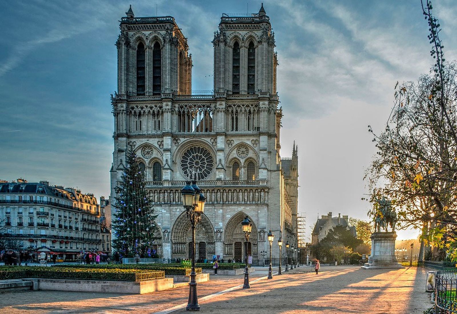 La catedral de Notre Dame de París, un icono de la arquitectura religiosa mundial