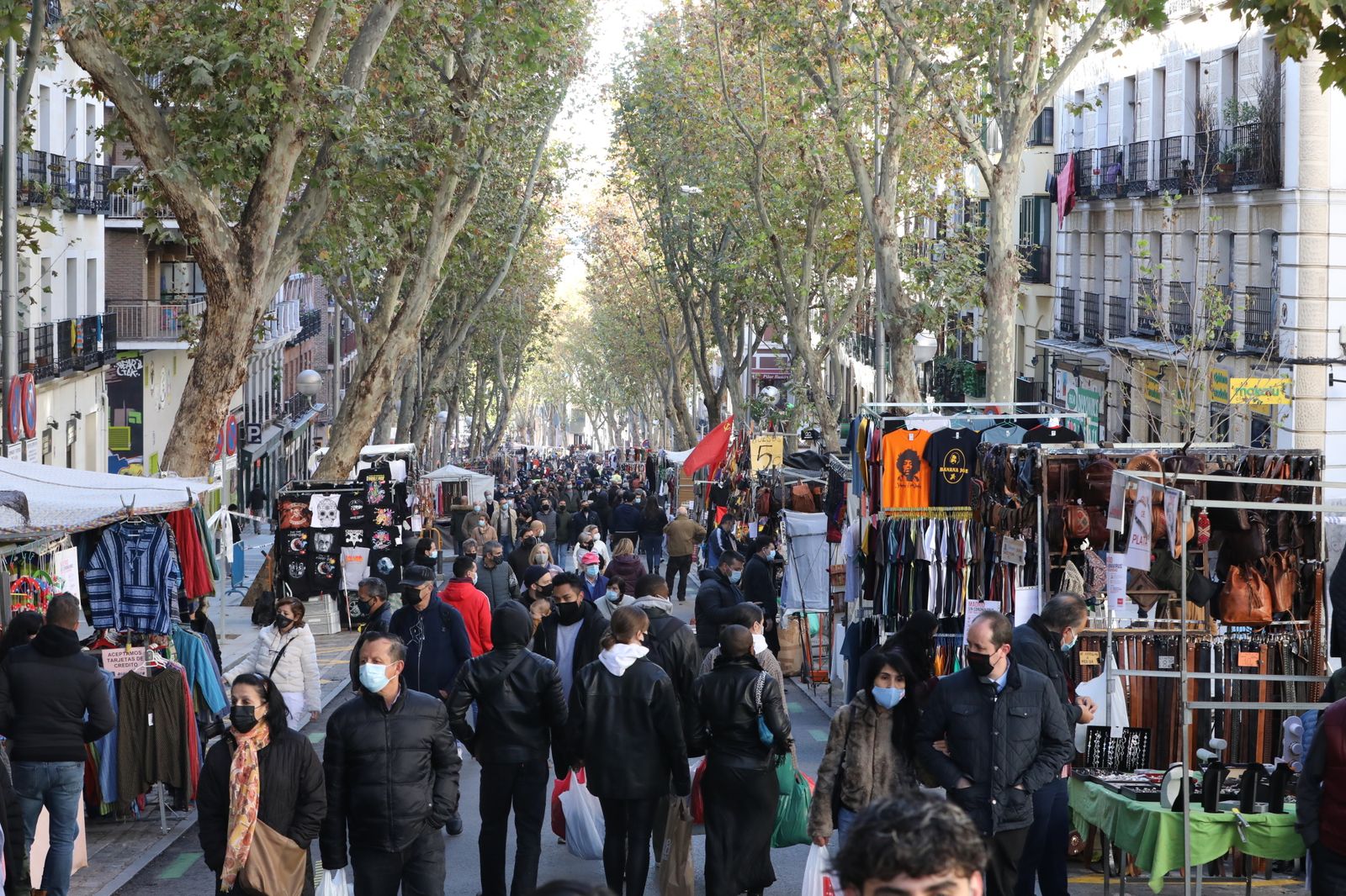 El Rastro el día de su reapertura
