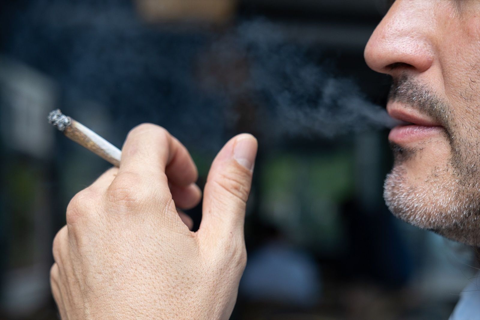 AEHM alerta del impacto que la ley del tabaco puede tener sobre la competitividad turística de España