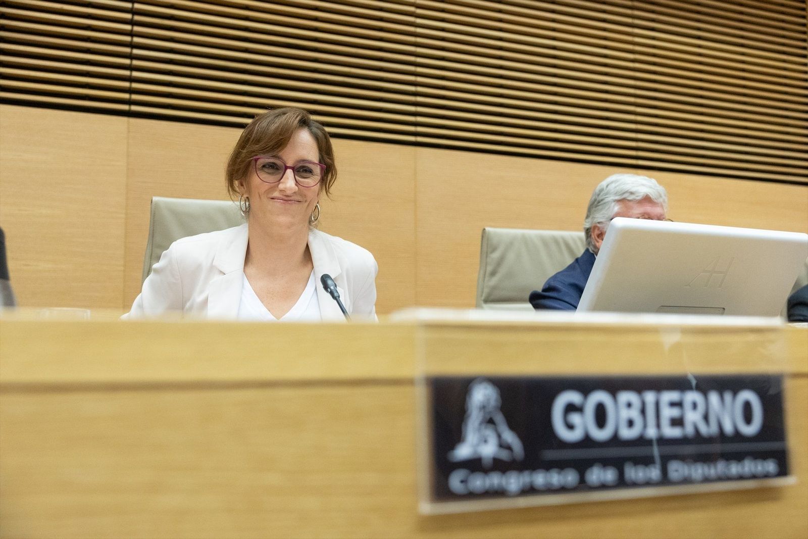 Mónica García niega un colapso sanitario y niega que los migrantes llegado a Ceuta traigan enfermedades