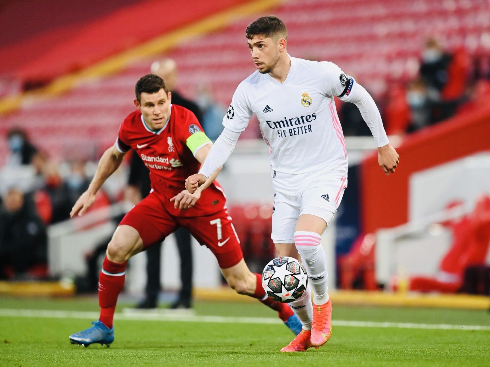 Fede Valverde ante el Liverpool