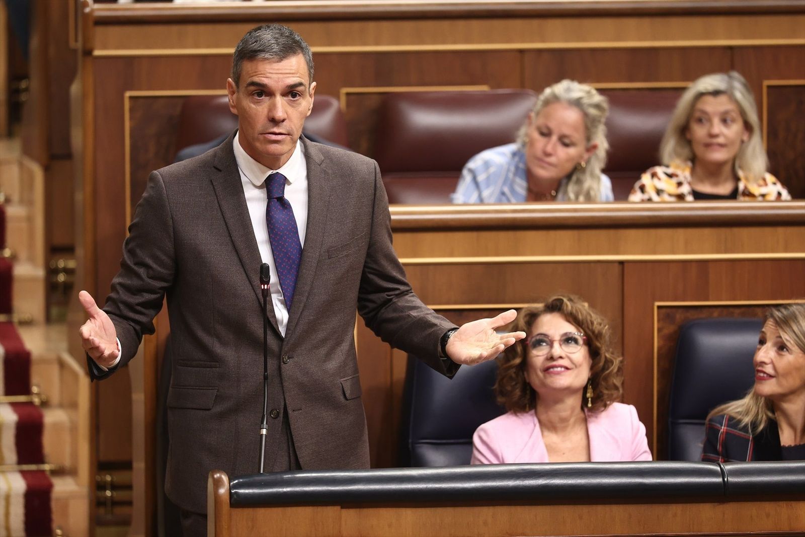 Sánchez niega financiación ilegal en el PSOE ante las acusaciones de corrupción de Feijóo