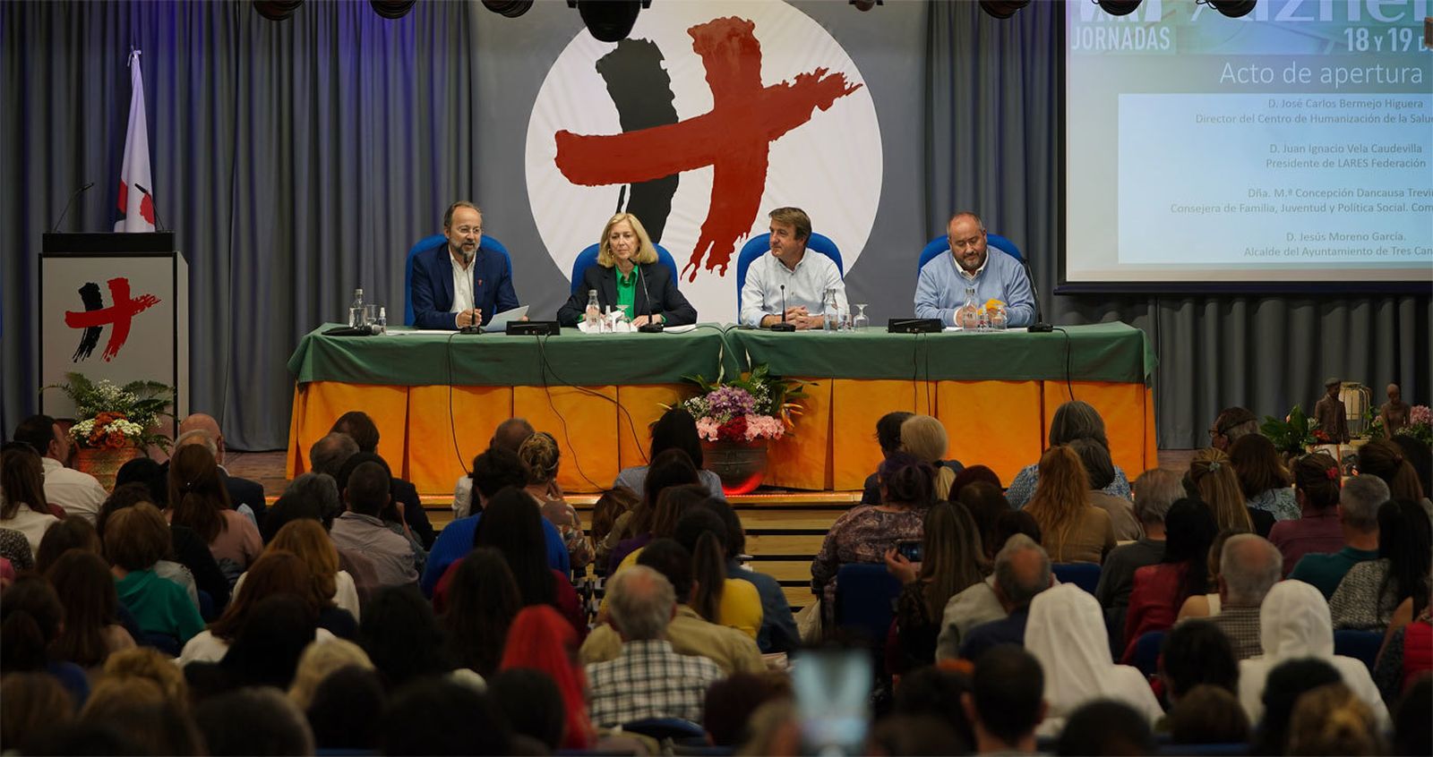 La Comunidad de Madrid ofrece formación a cuidadores de personas con Alzheimer