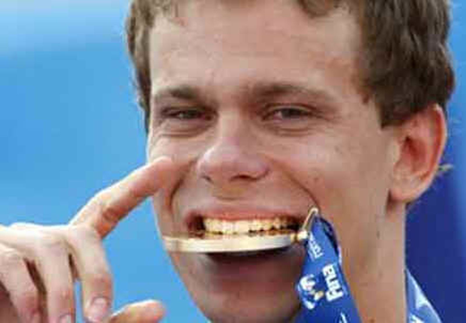 César Cielo ganó la medalla de oro en los 50 metros libre