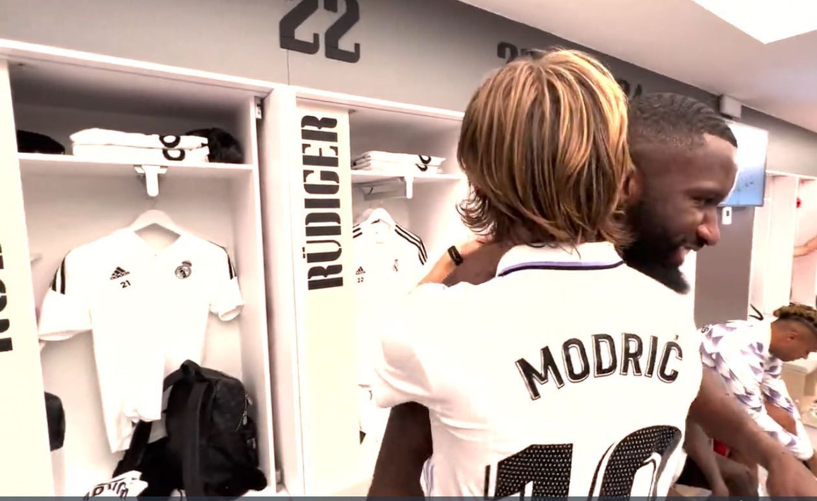 Así se vivió en el vestuario de Real Madrid la victoria en el clásico