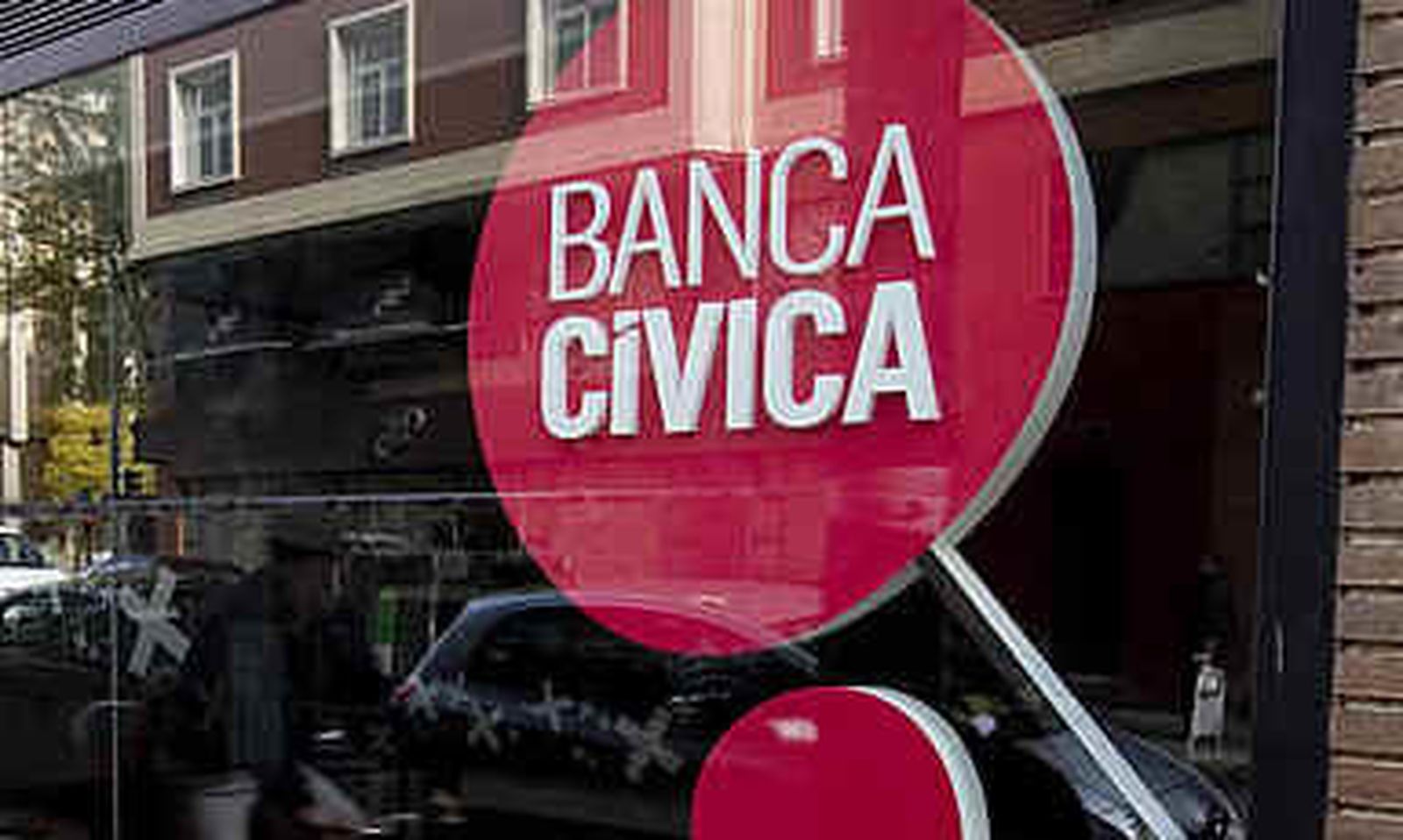 Bankia y Banca Cívica terminan de colocar acciones la próxima semana