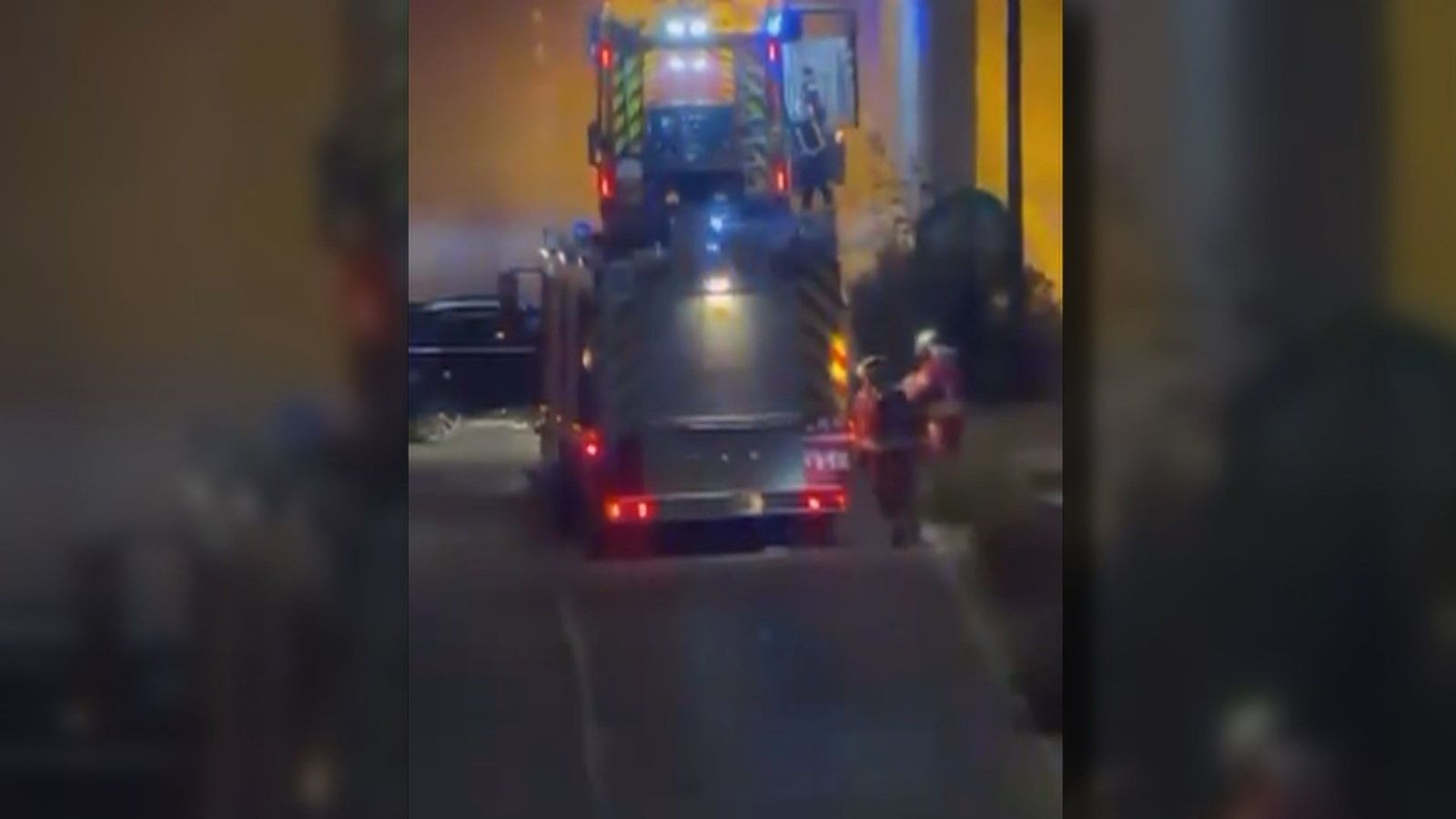 Tremendo accidente en Leganés: un coche cae más de cuatro metros en una rotonda y acaba dentro de un túnel