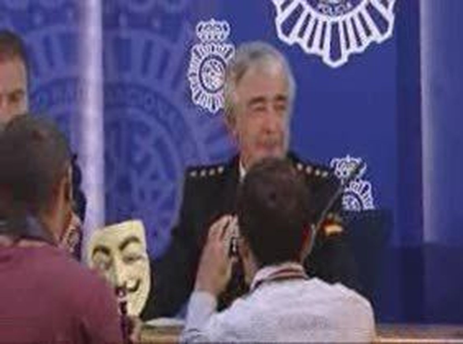 Desarticulada la cúpula en España de los piratas informáticos "Anonymous"