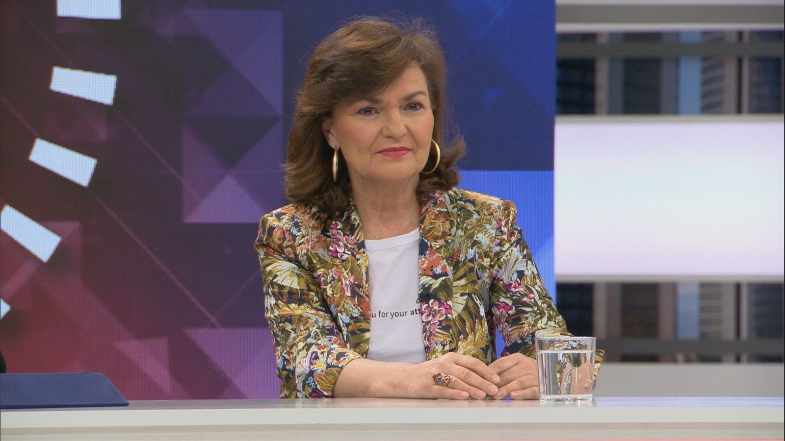 Carmen Calvo, ingresada en la Ruber por una infección respiratoria