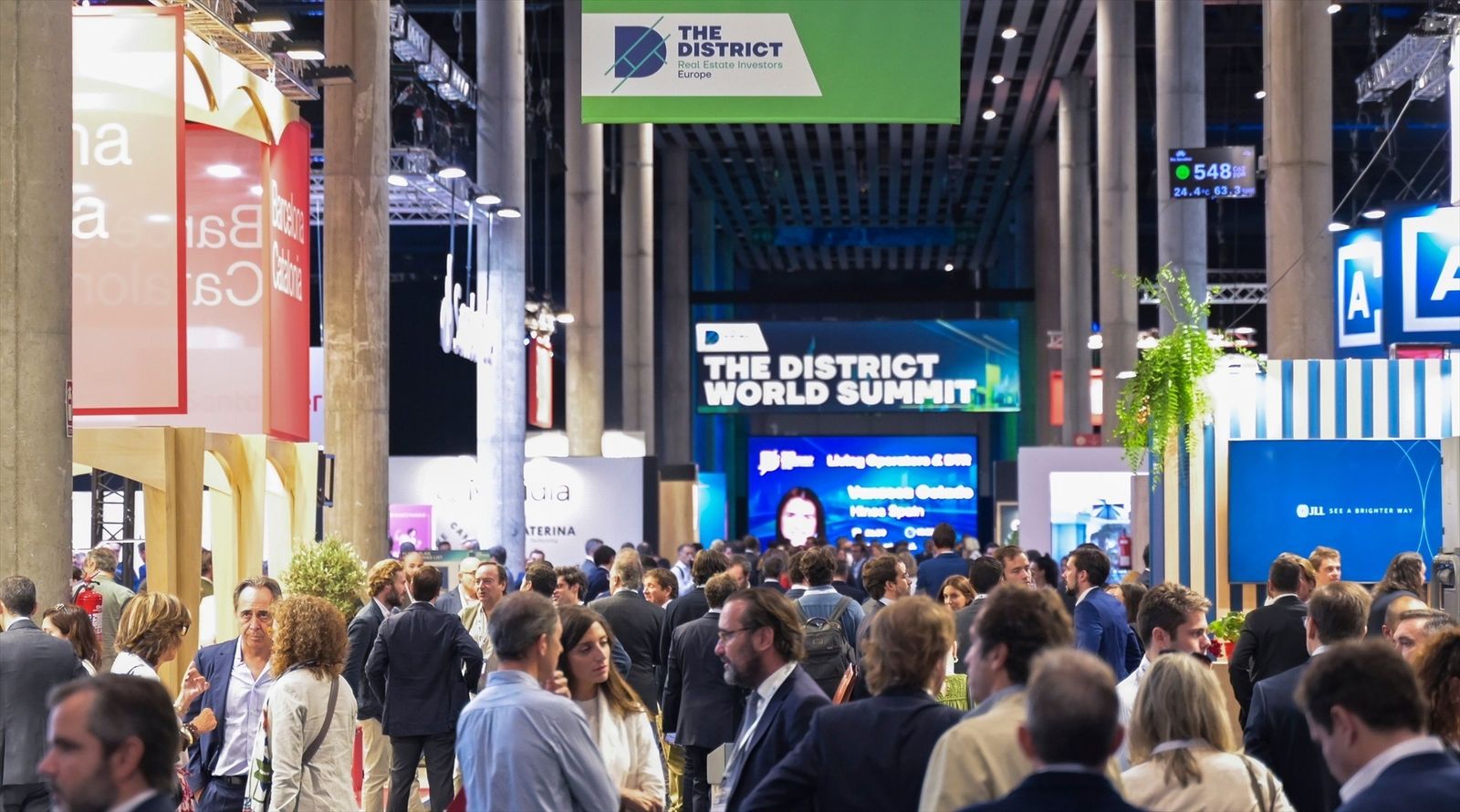 La feria inmobiliaria 'The District' en el recinto Gran Via de Fira de Barcelona