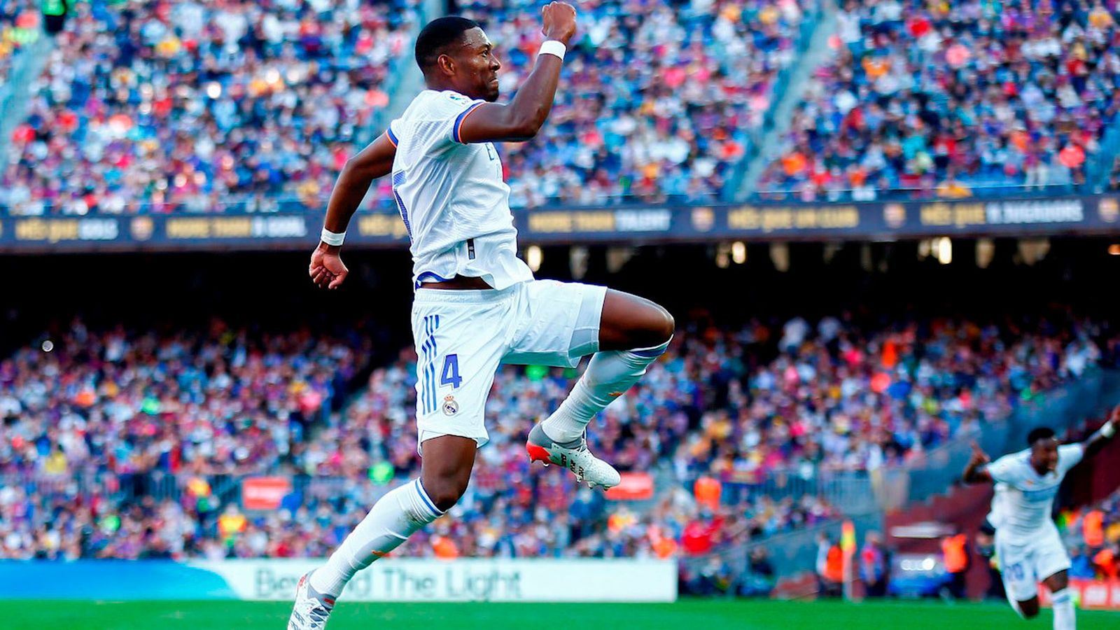 El austriaco David Alaba metió el primer gol del Real Madrid ajusticiando al Camp Nou